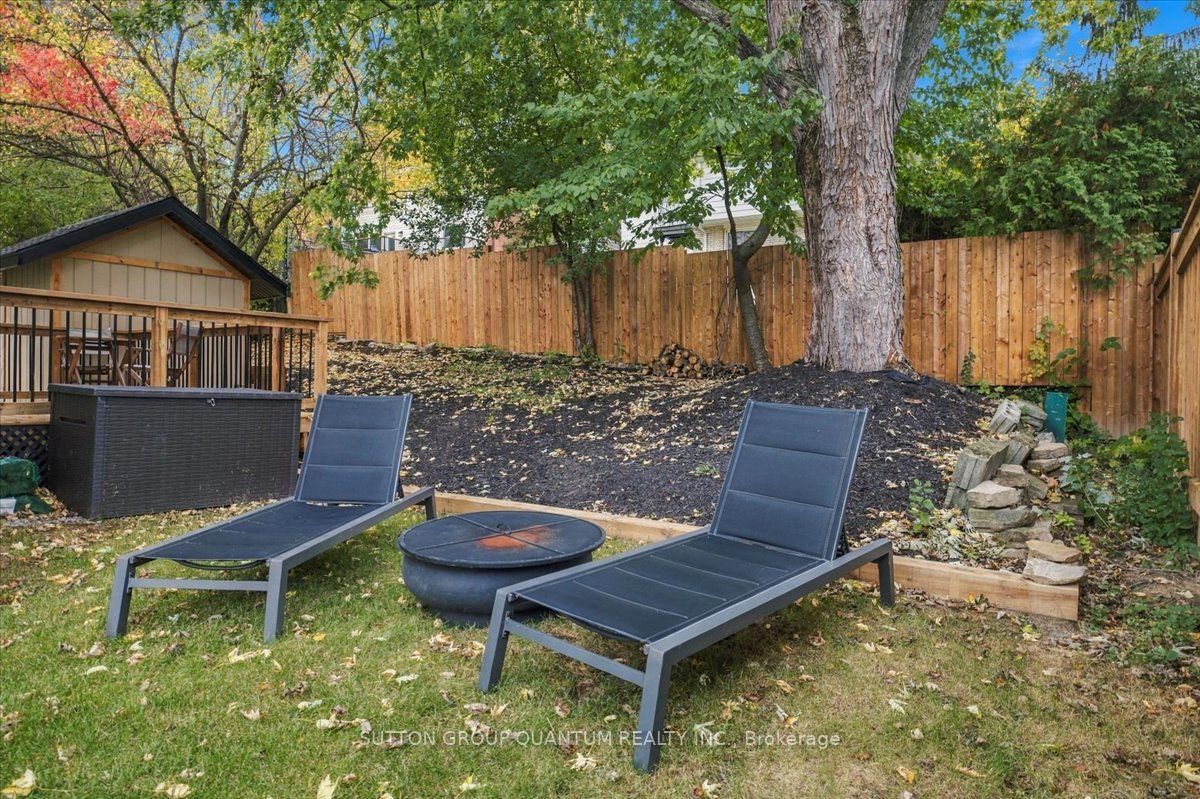 18 Pleasant Avenue Property Photo 49