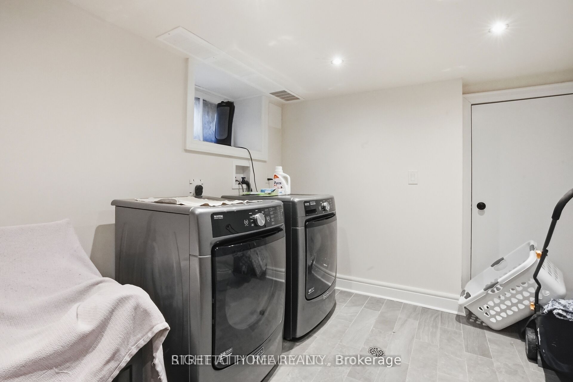 24 Hincks Street Property Photo 37