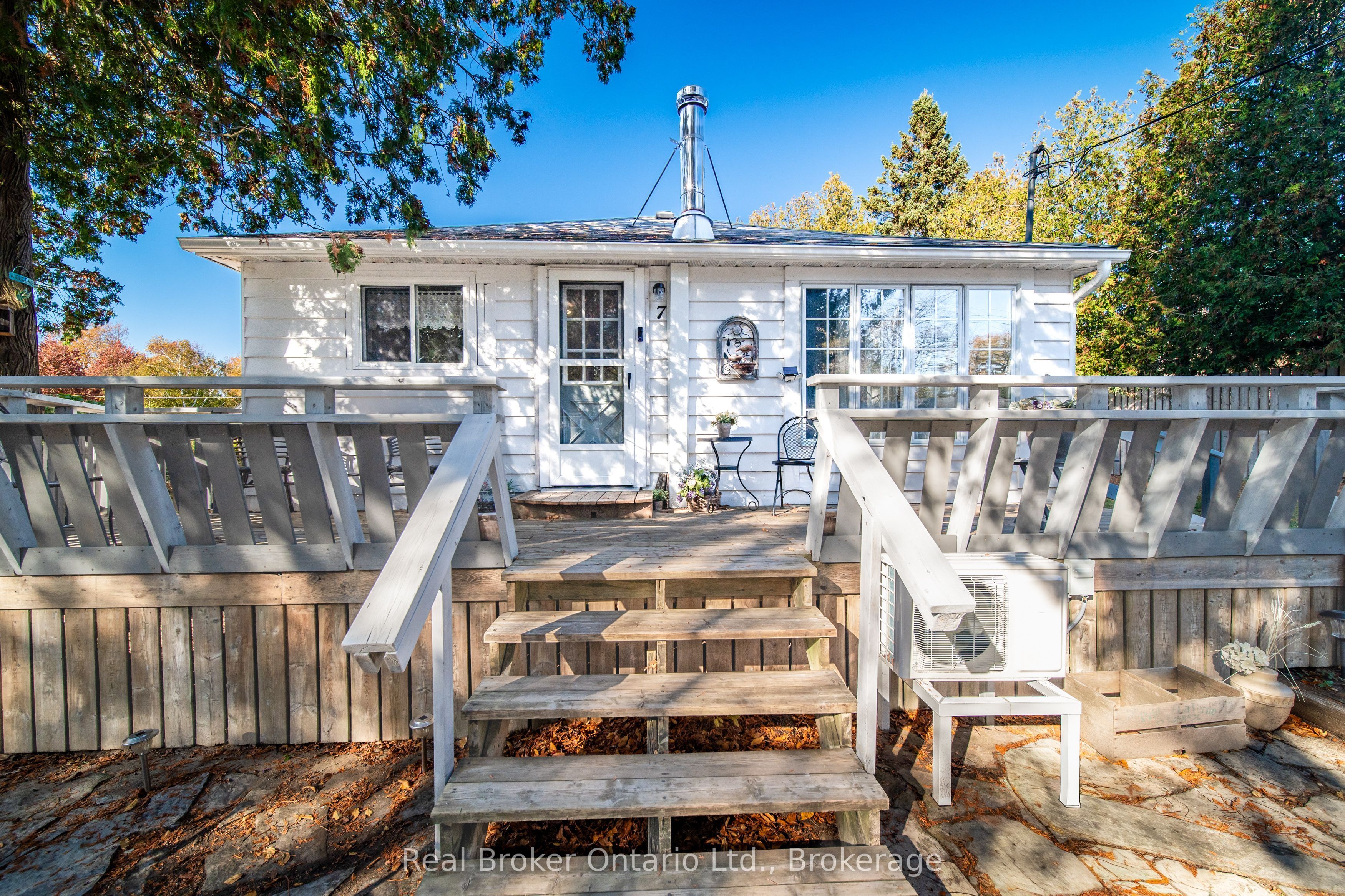 7 Hamilton Place Property Photo 1