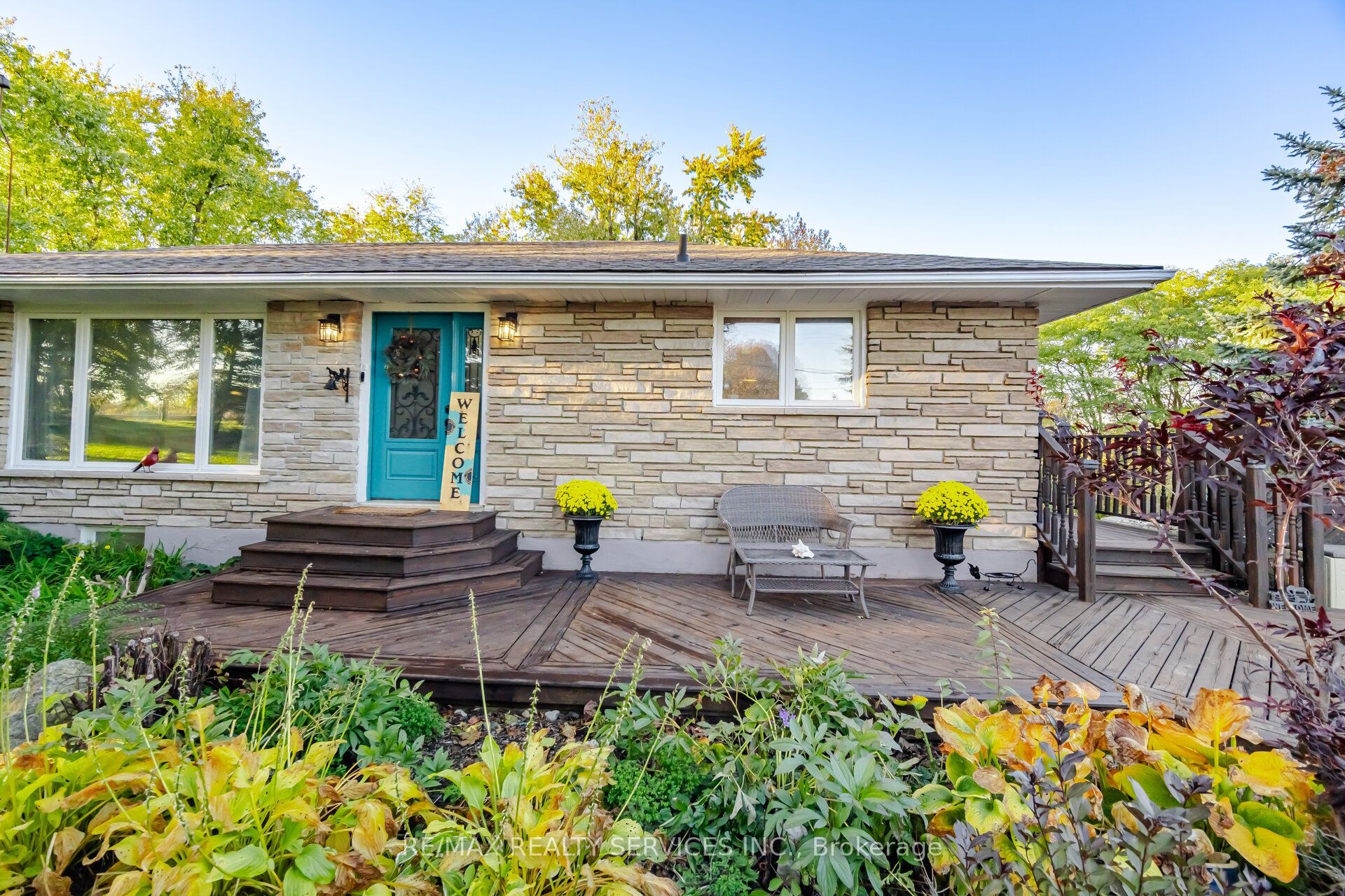 207117 Highway 9 Property Photo 6