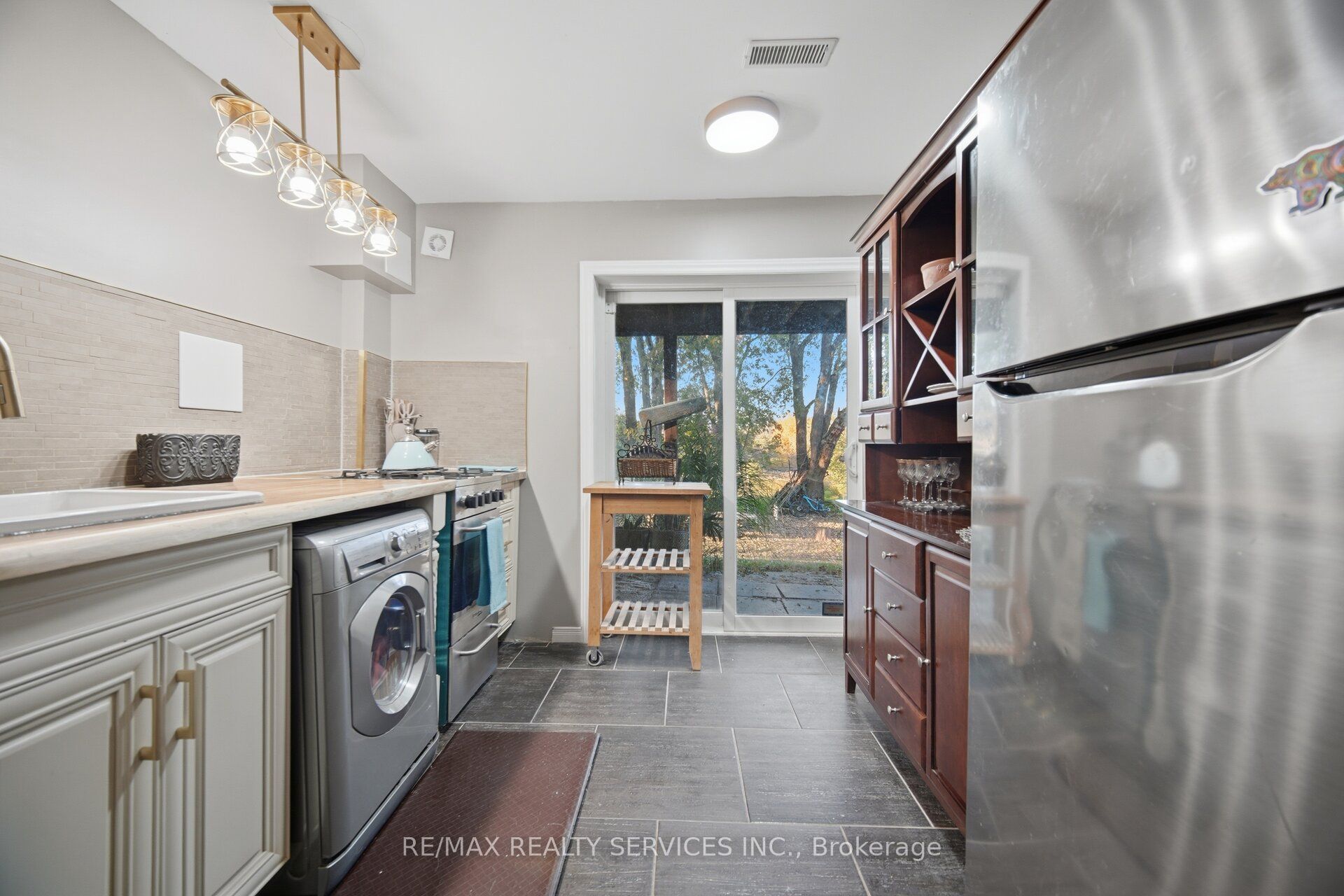 207117 Highway 9 Property Photo 40