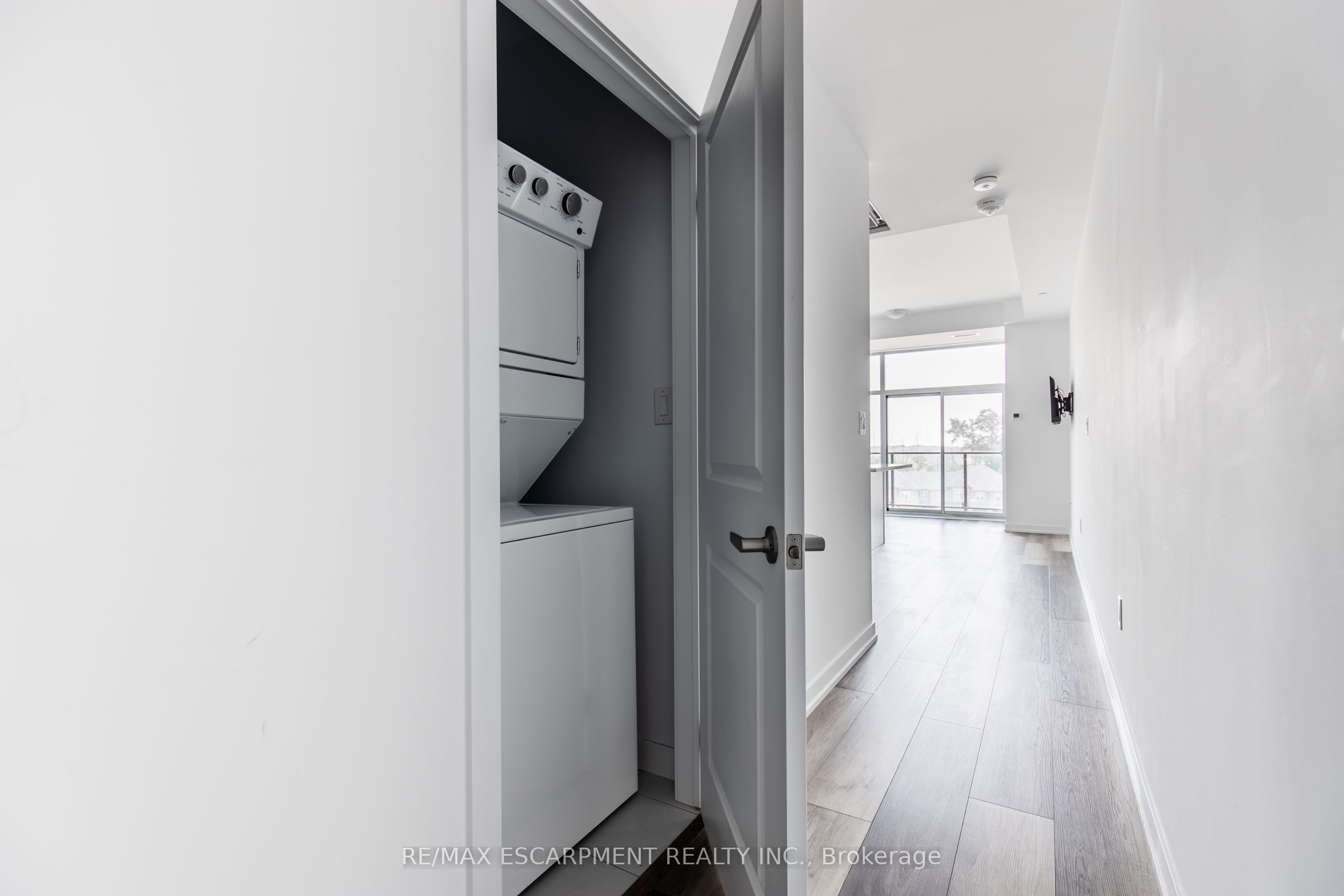 450 Dundas Street E 416 Property Photo 27