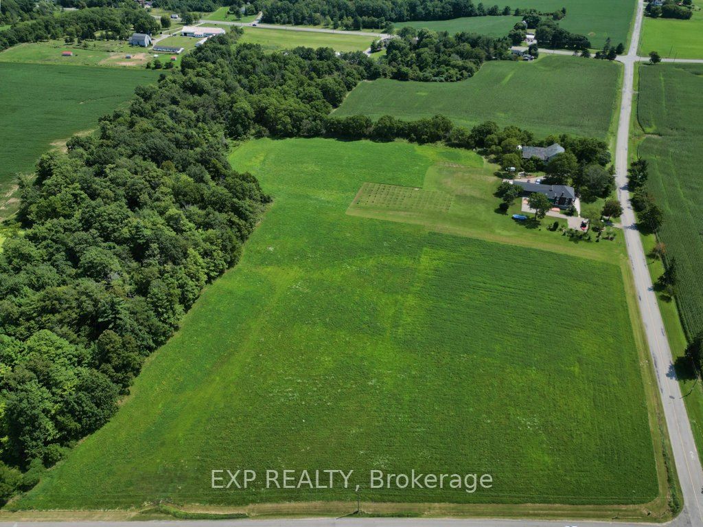 5255 Philp Road Property Photo 6