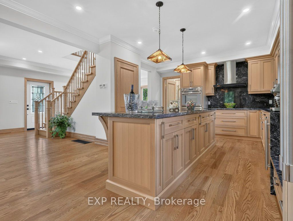 5255 Philp Road Property Photo 17