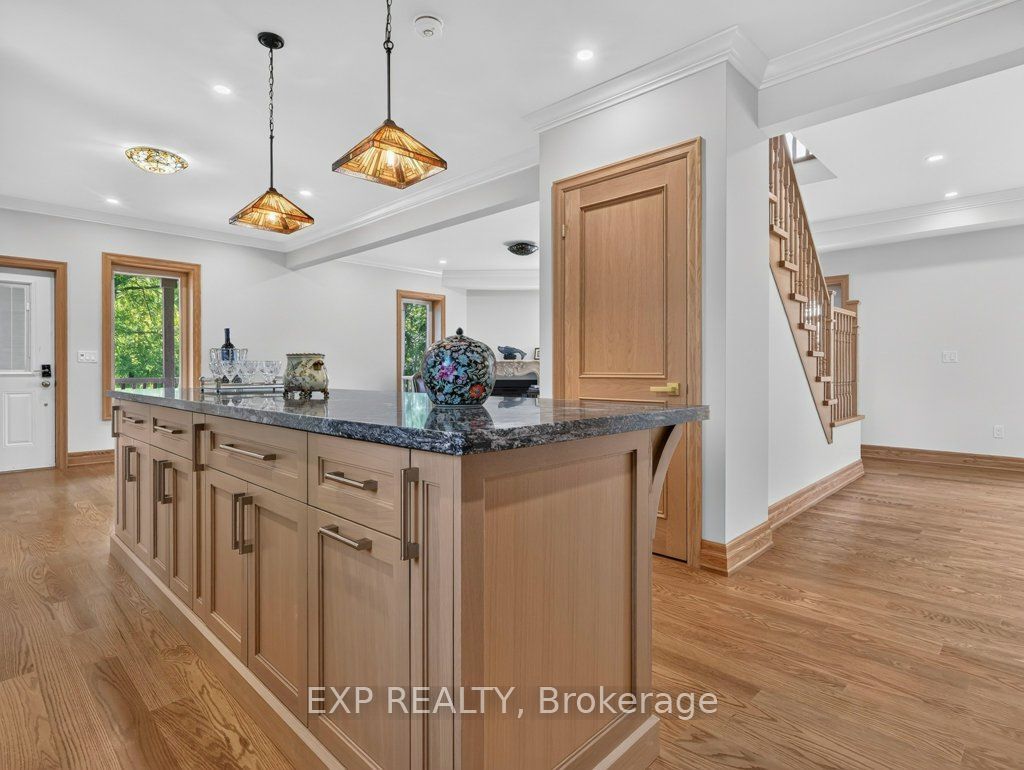 5255 Philp Road Property Photo 18