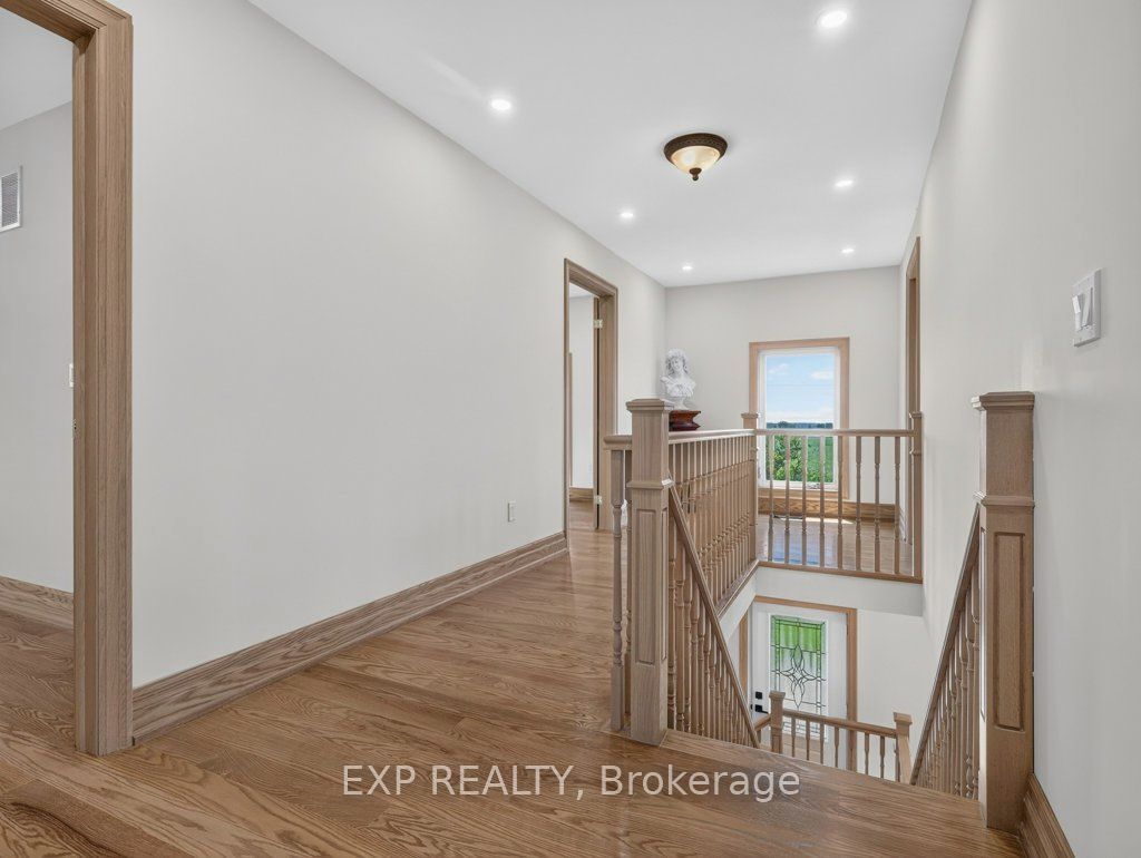5255 Philp Road Property Photo 29