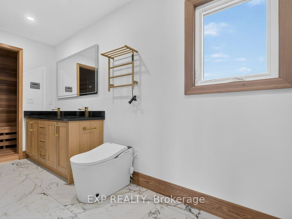 5255 Philp Road Property Photo 32