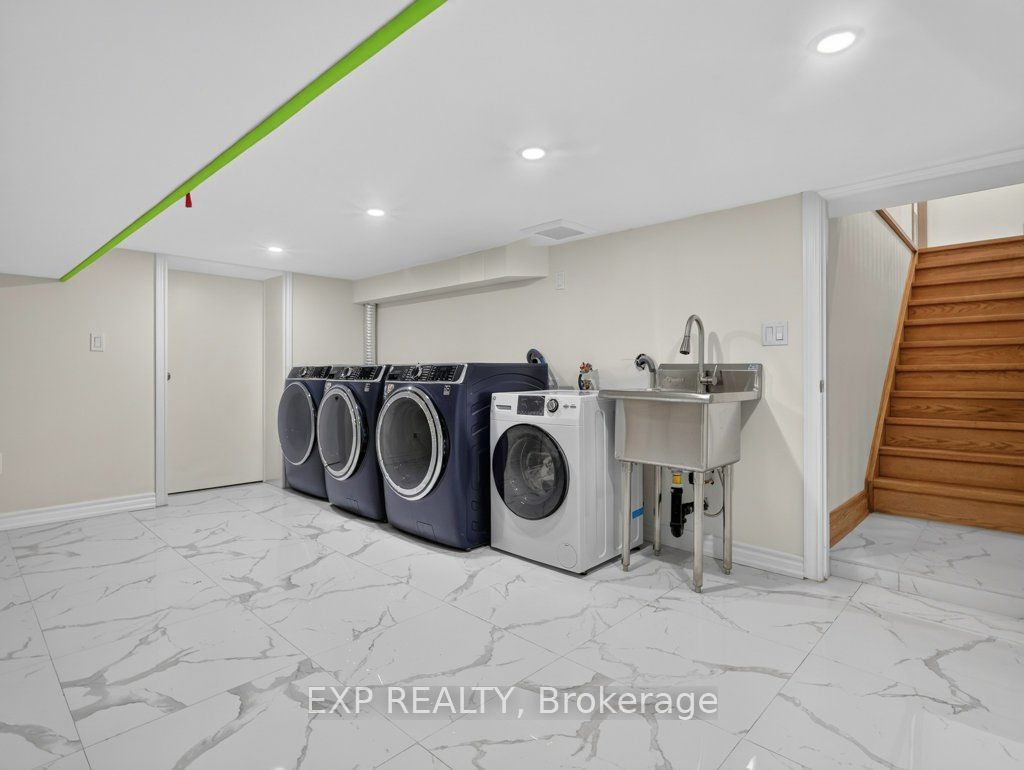 5255 Philp Road Property Photo 40