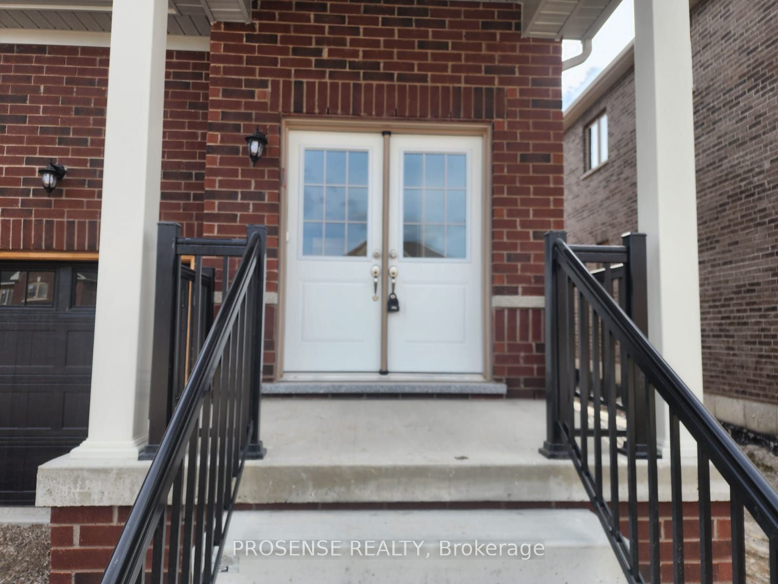 437 Van Dusen Avenue Property Photo 3