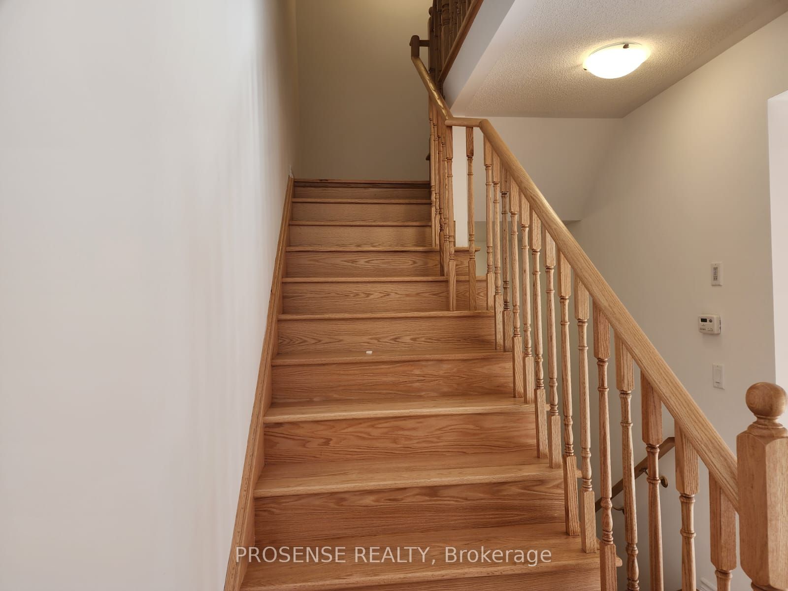 437 Van Dusen Avenue Property Photo 12