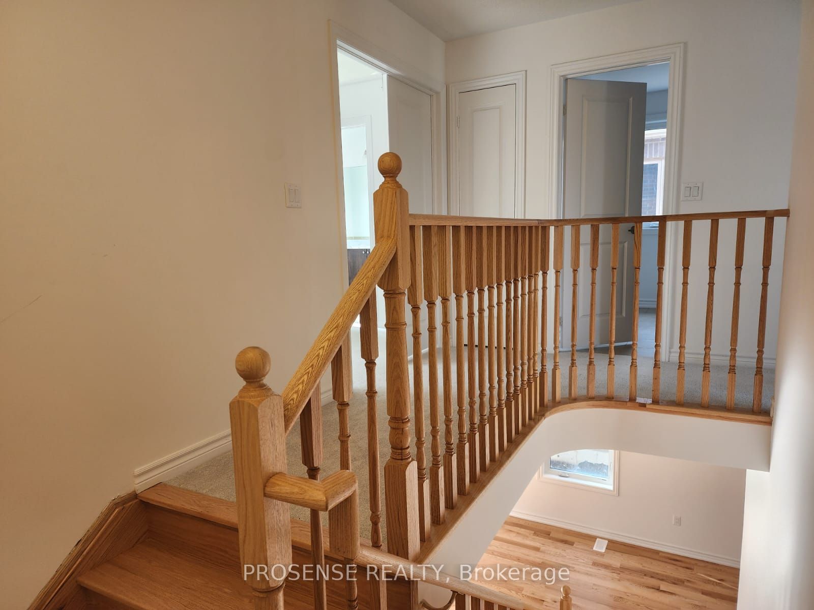 437 Van Dusen Avenue Property Photo 15