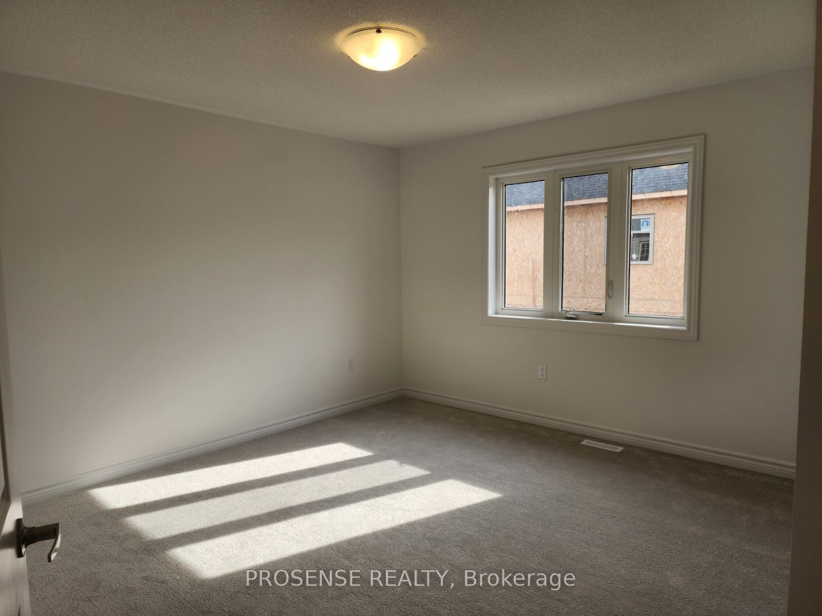 437 Van Dusen Avenue Property Photo 29