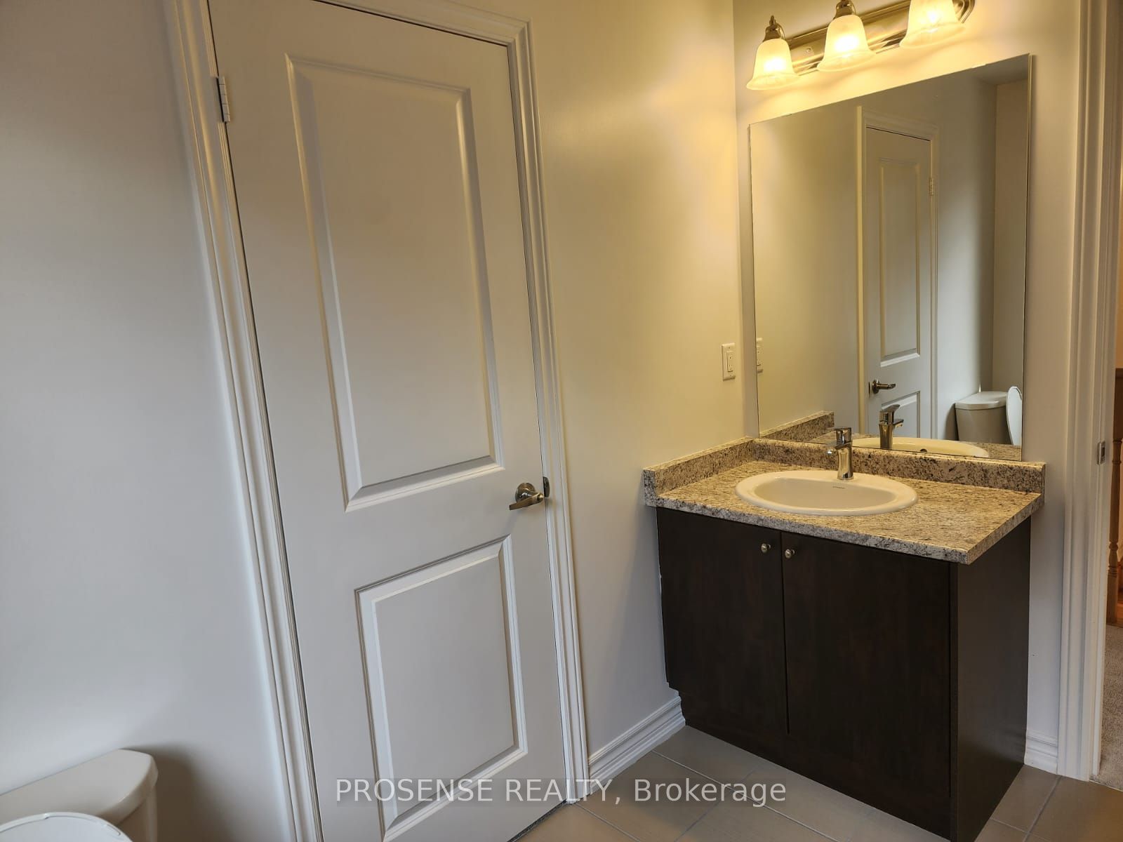 437 Van Dusen Avenue Property Photo 30