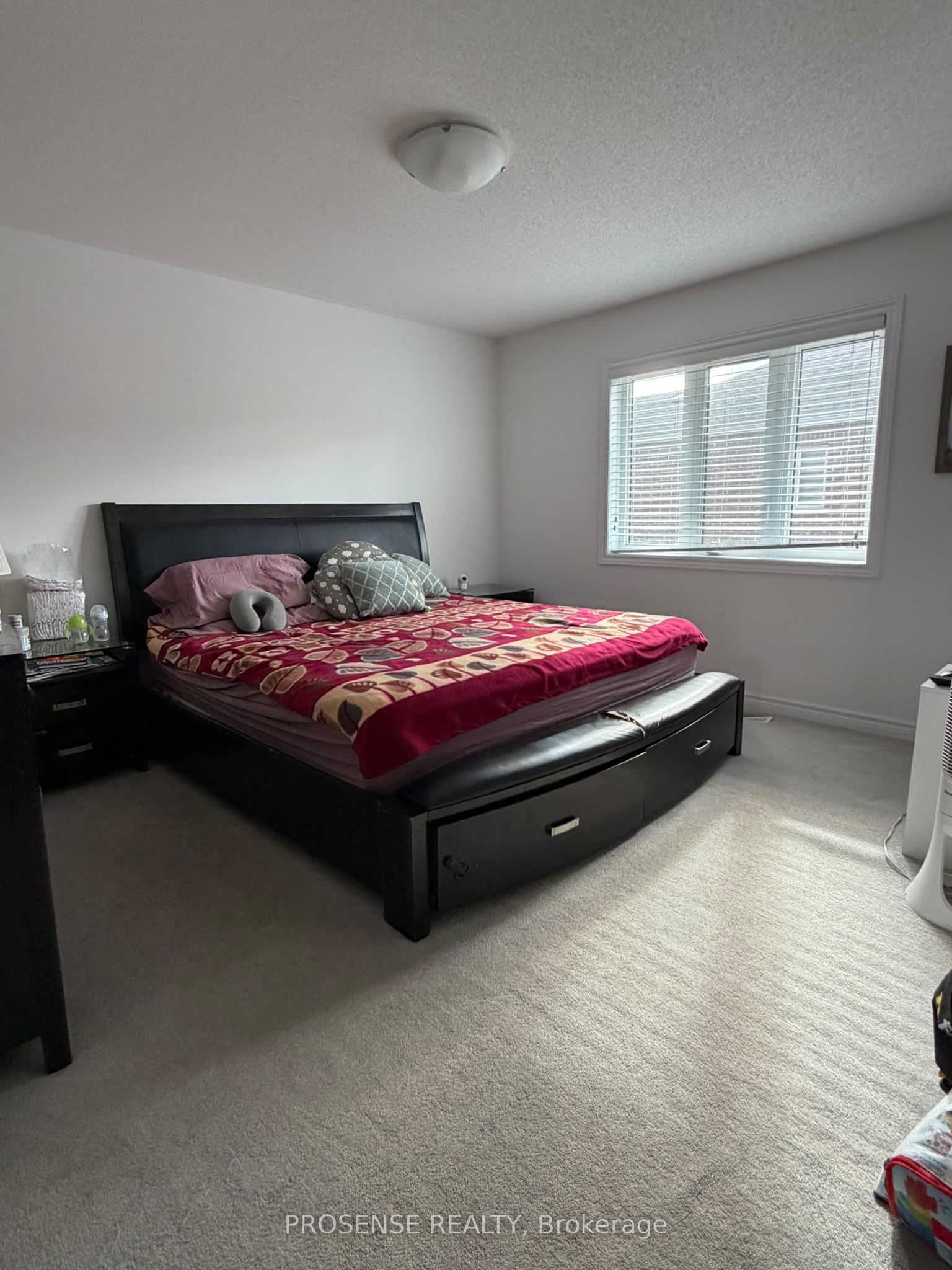 437 Van Dusen Avenue Property Photo 38