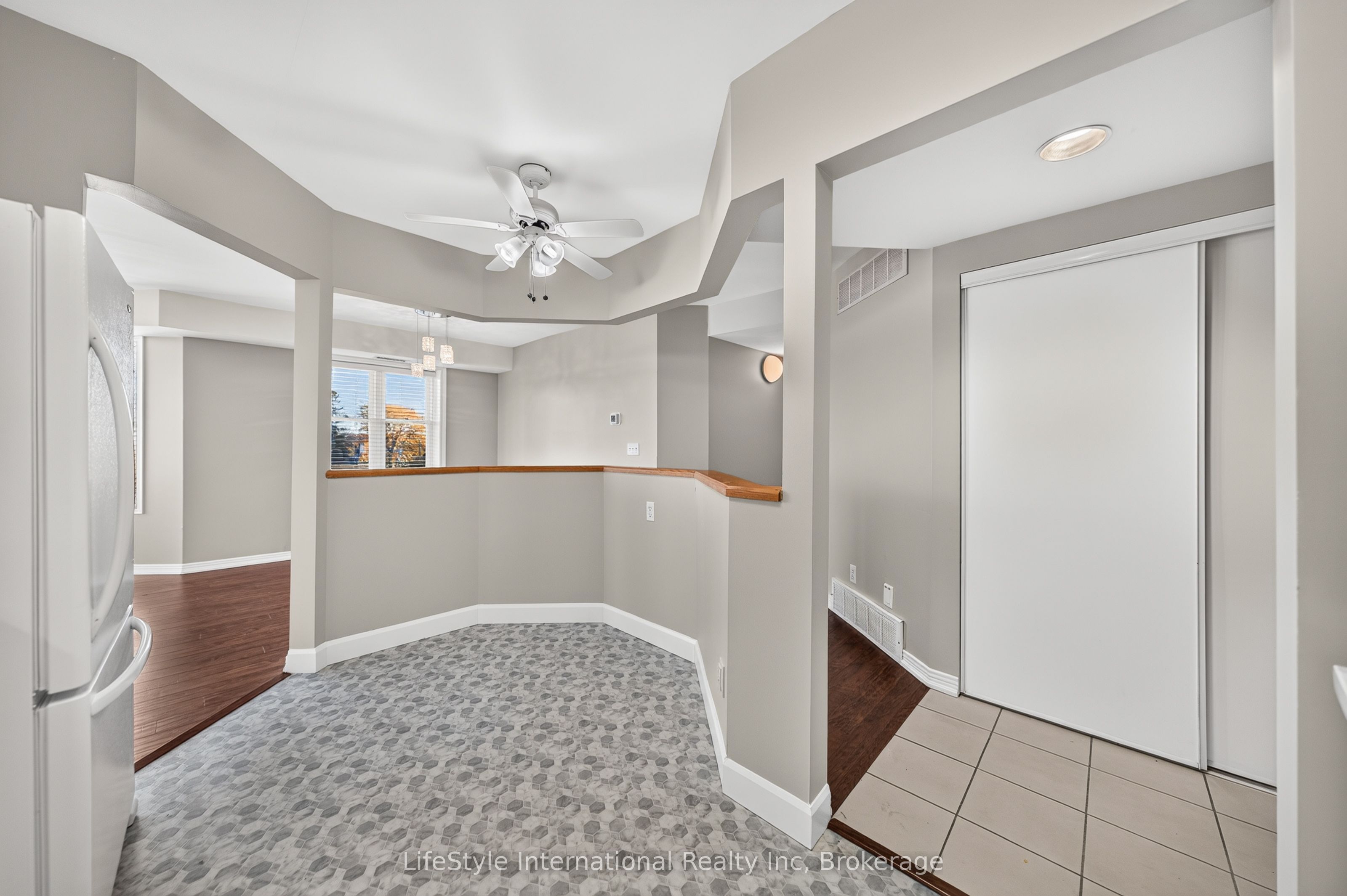 208 Silvercreek Parkway N 306 Property Photo 13