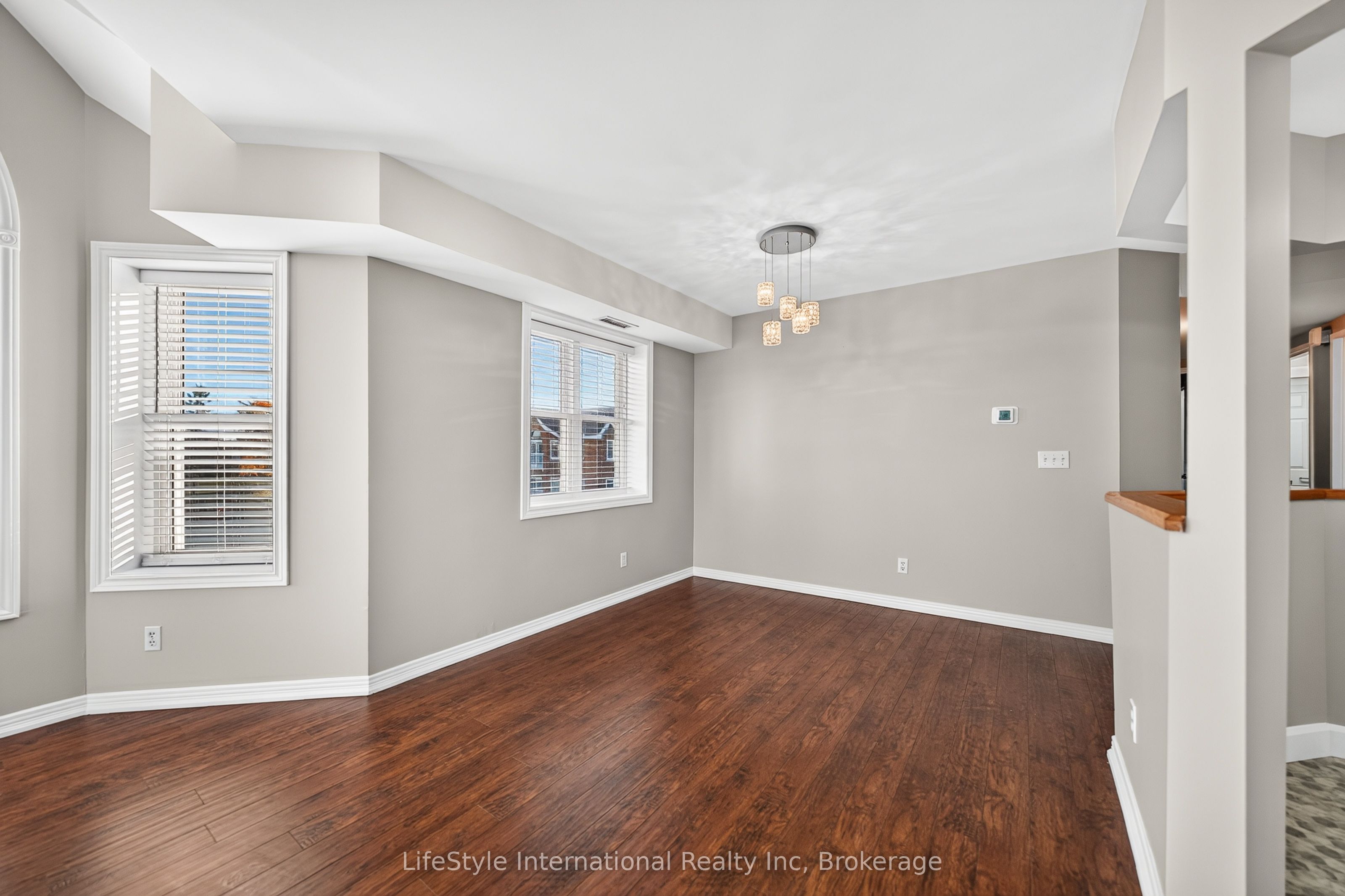 208 Silvercreek Parkway N 306 Property Photo 18