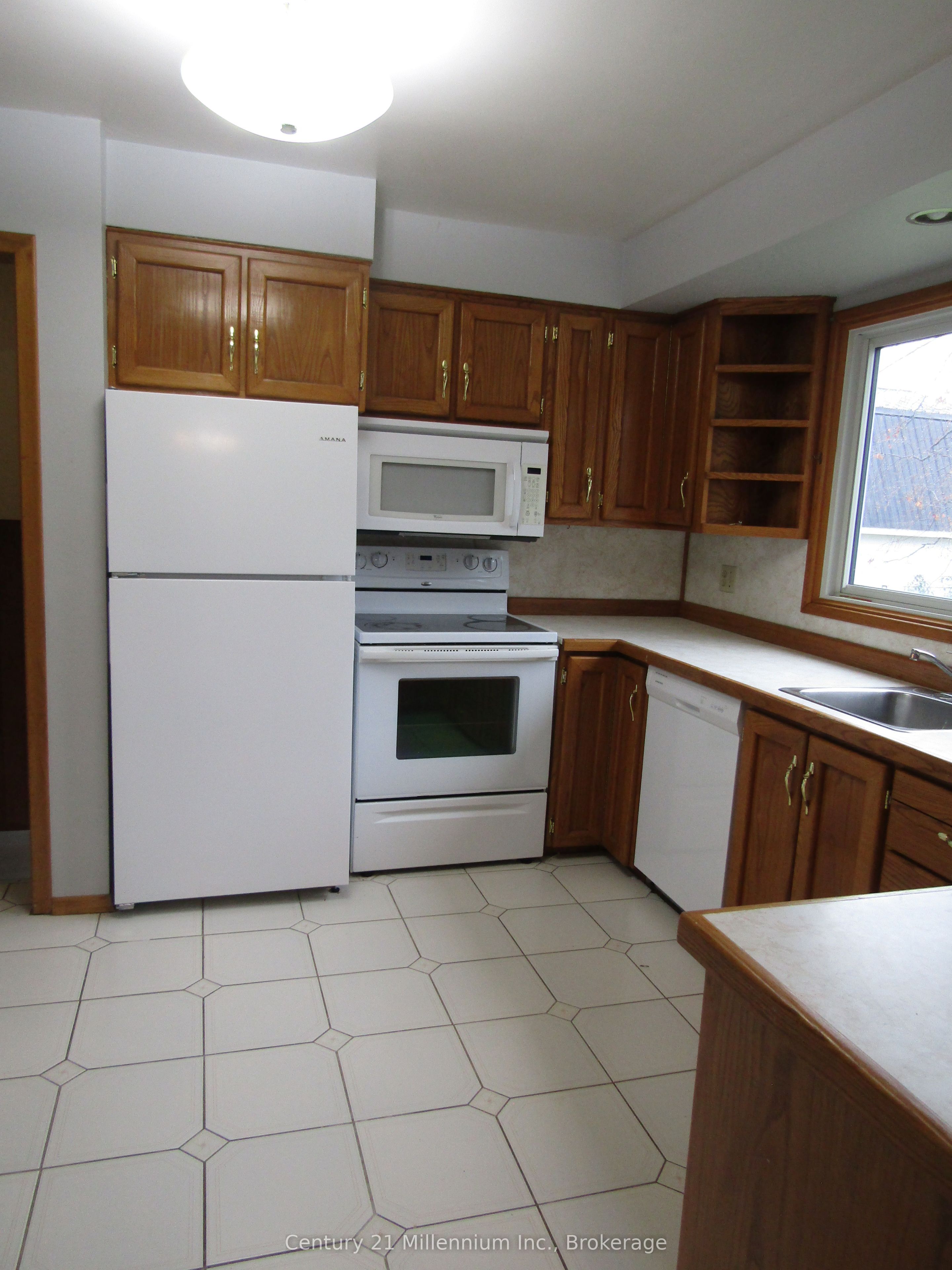 368 Princes Street S 1 Property Photo 7