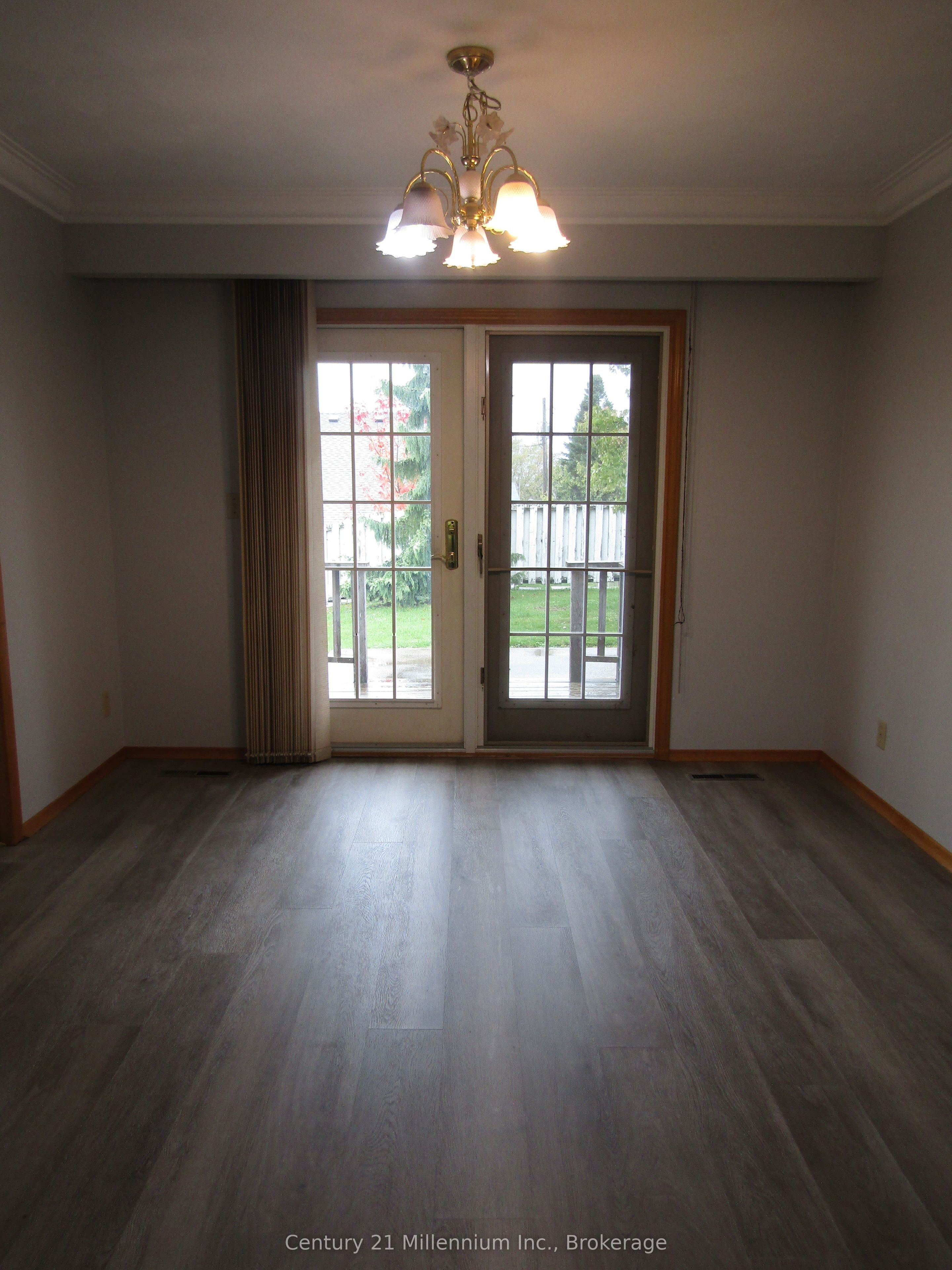 368 Princes Street S 1 Property Photo 13