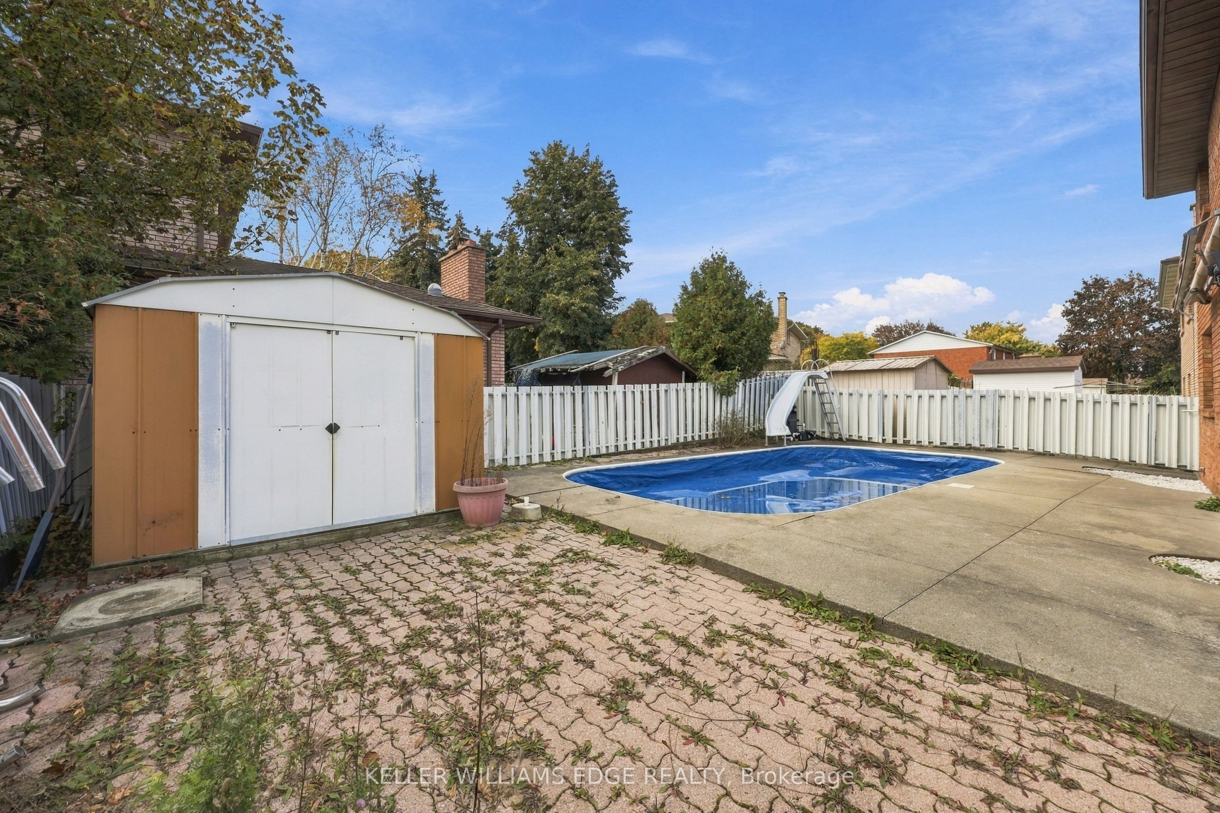 18 Midway Street Property Photo 15