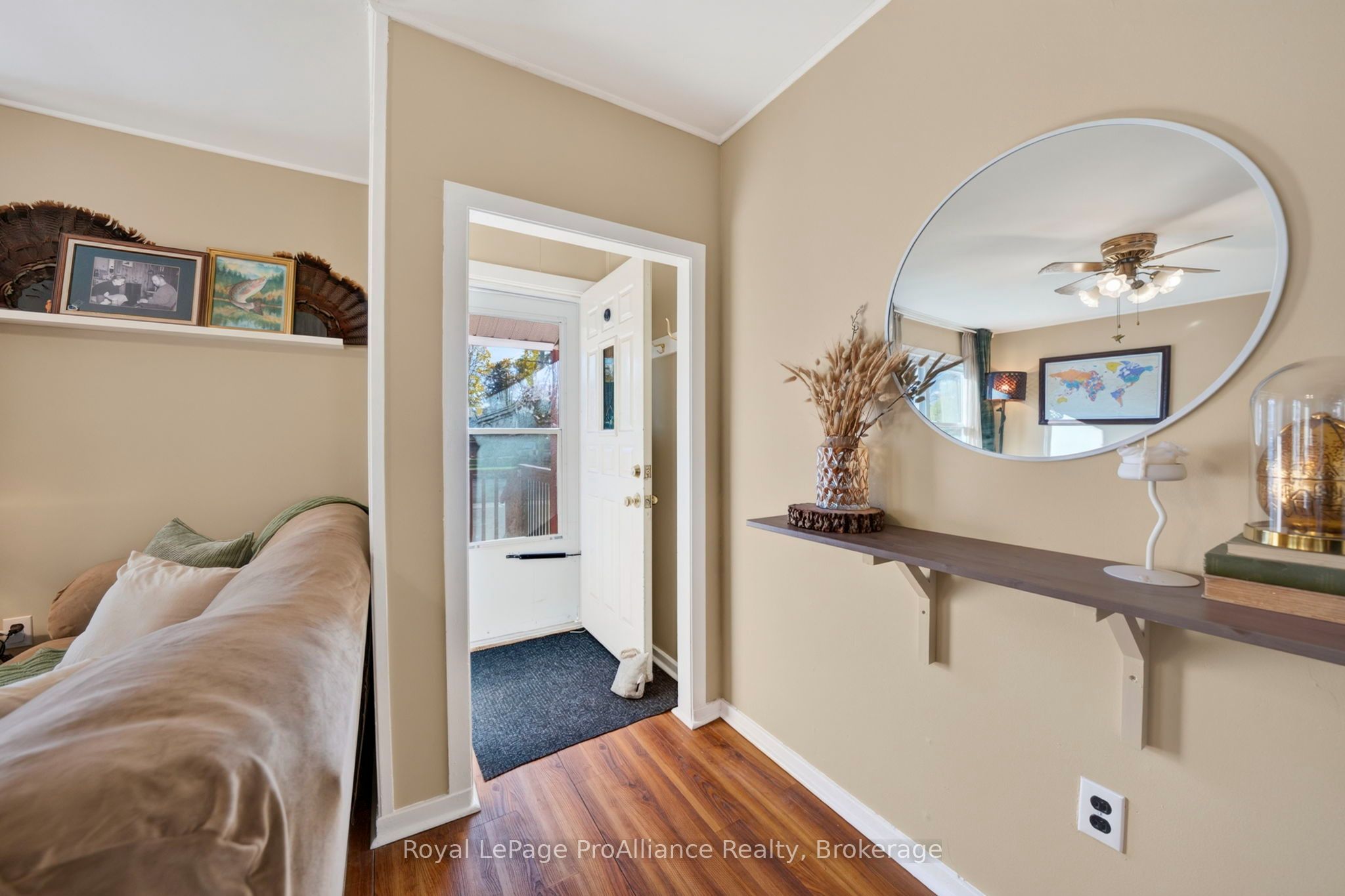 12 Kerr Crescent Property Photo 5