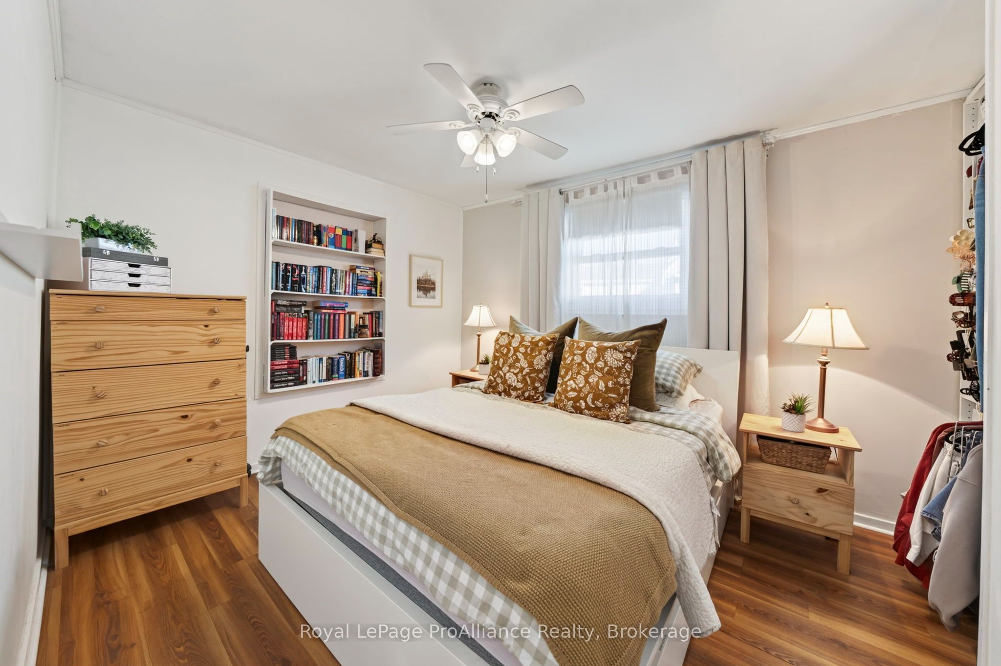 12 Kerr Crescent Property Photo 9