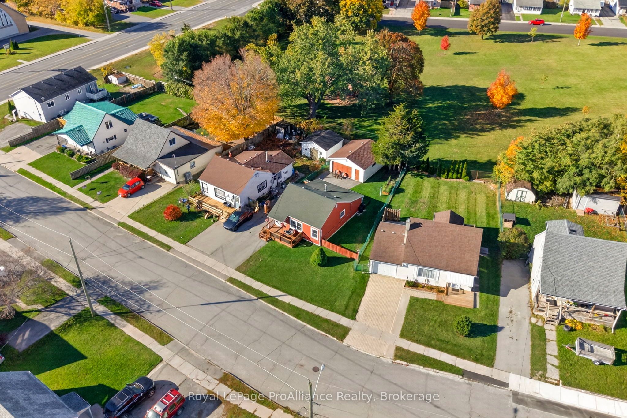 12 Kerr Crescent Property Photo 19