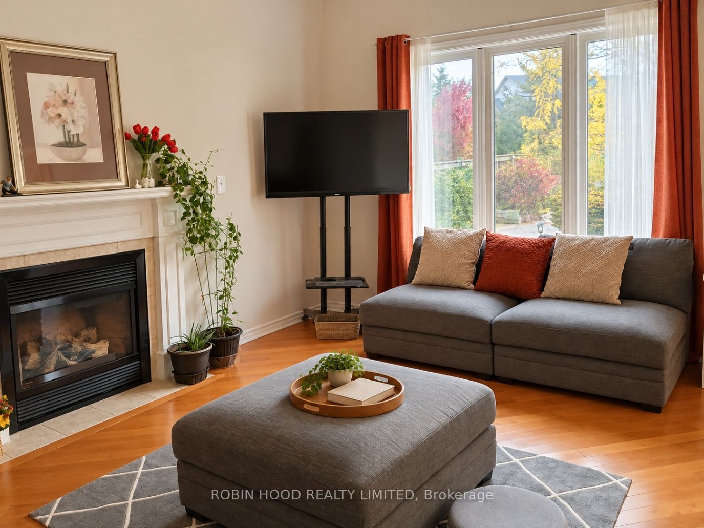 377 Berryhill Place Property Photo 8