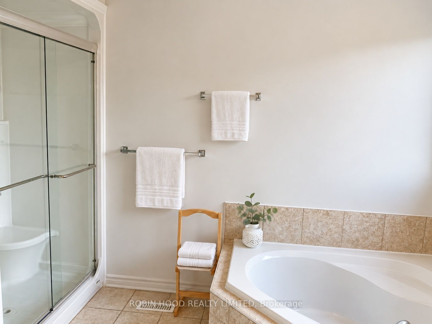 377 Berryhill Place Property Photo 22