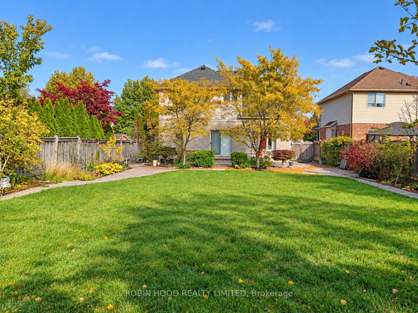 377 Berryhill Place Property Photo 37