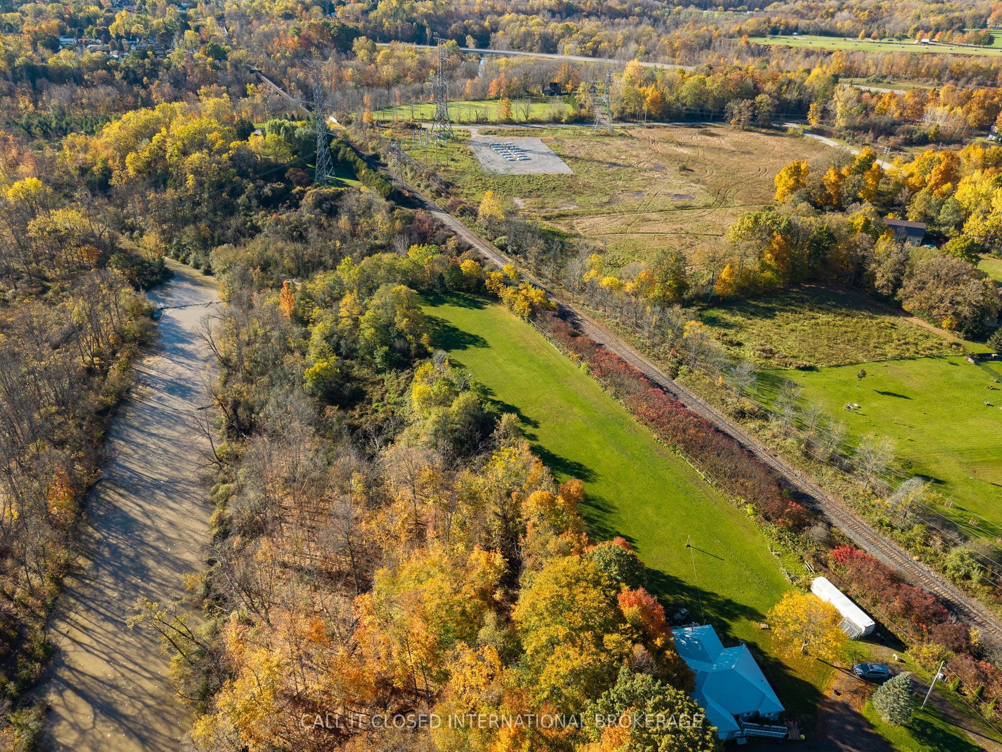X14119502 Property Photo 12