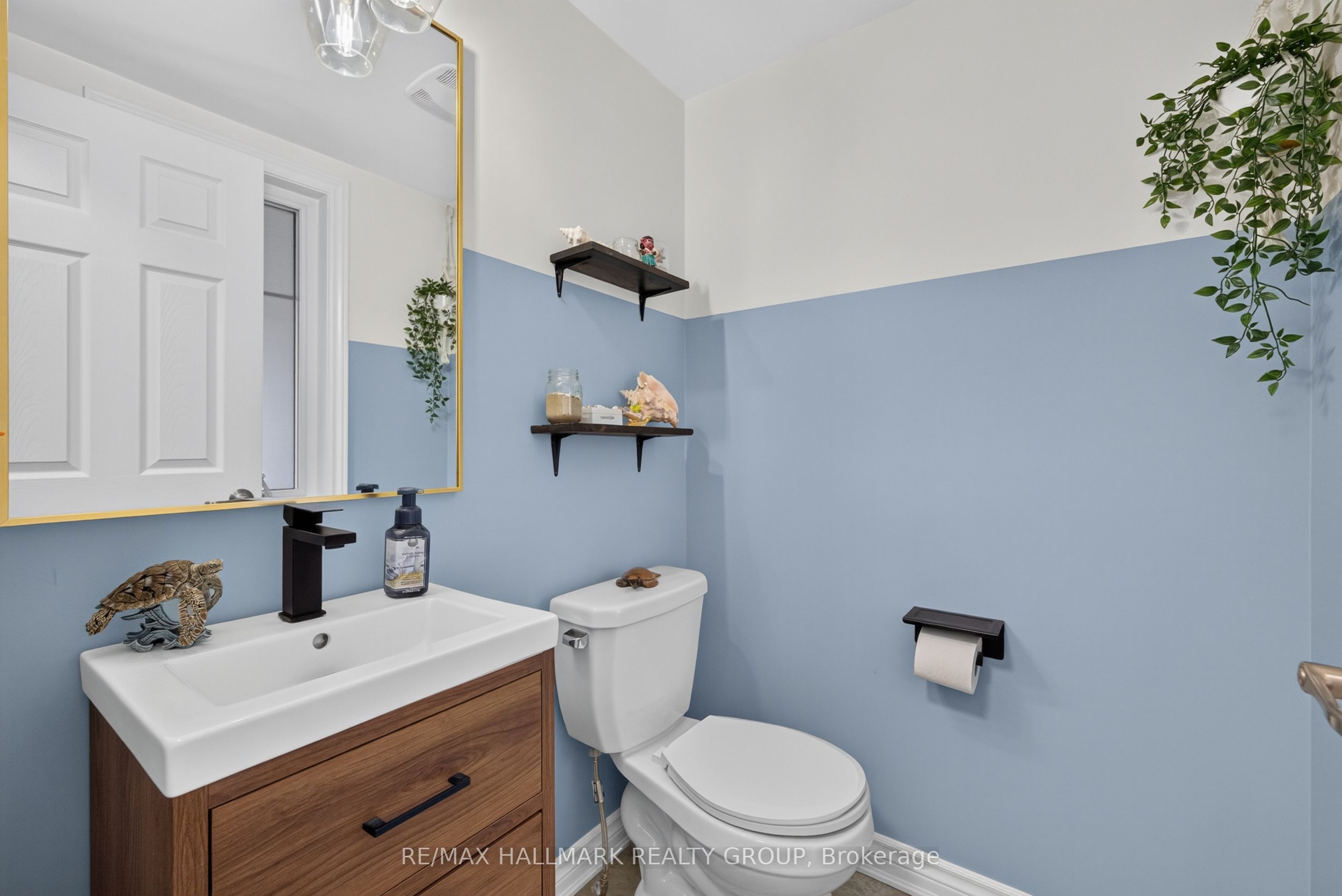 792 Mayfly Crescent Property Photo 17