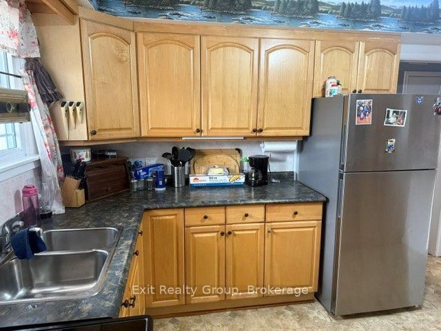 14 Ernest Court Property Photo 7