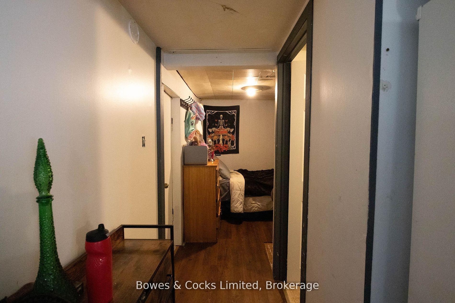 1046 Detlor Road Property Photo 28
