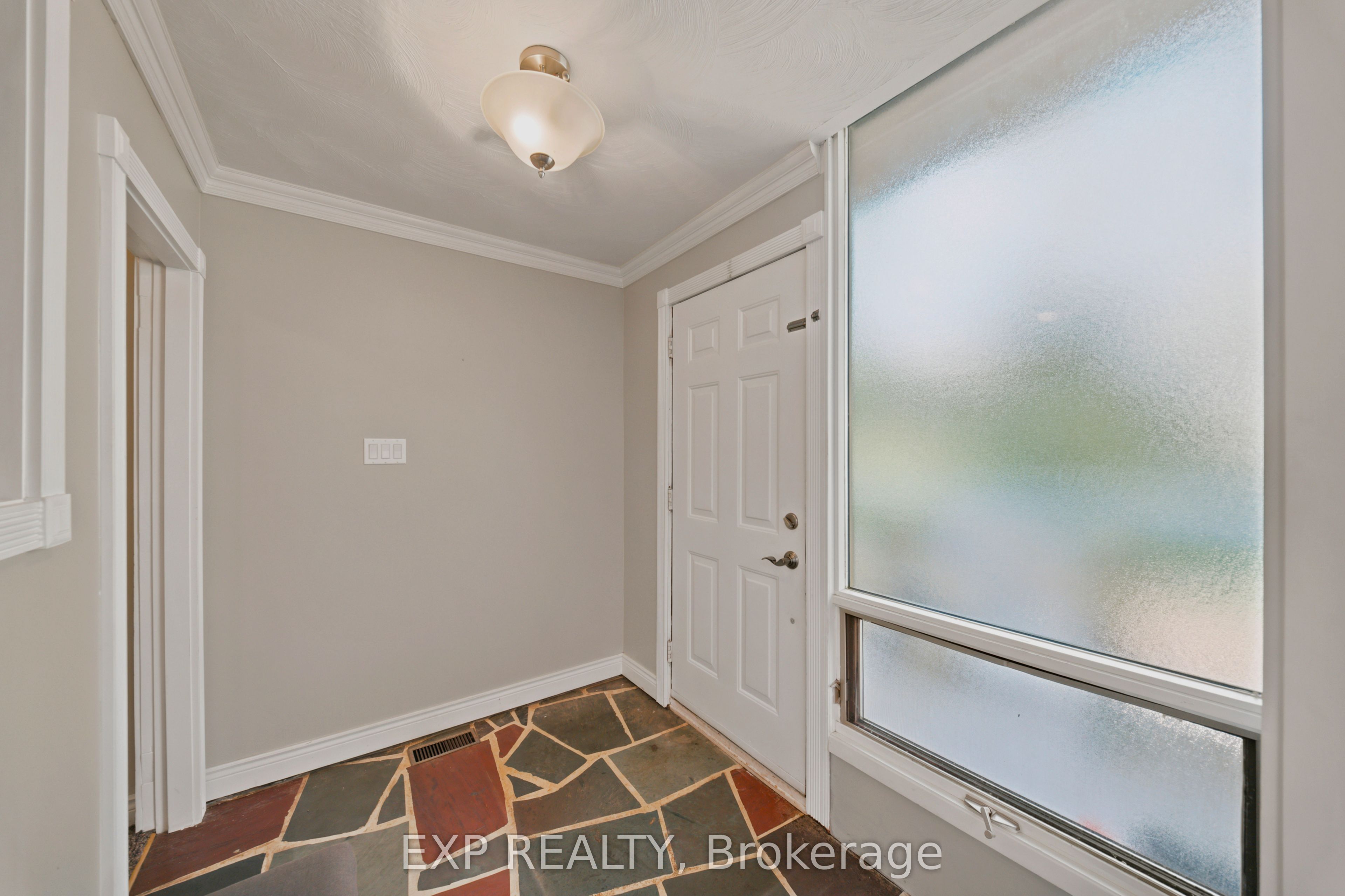 46 Avonlea Road Property Photo 2