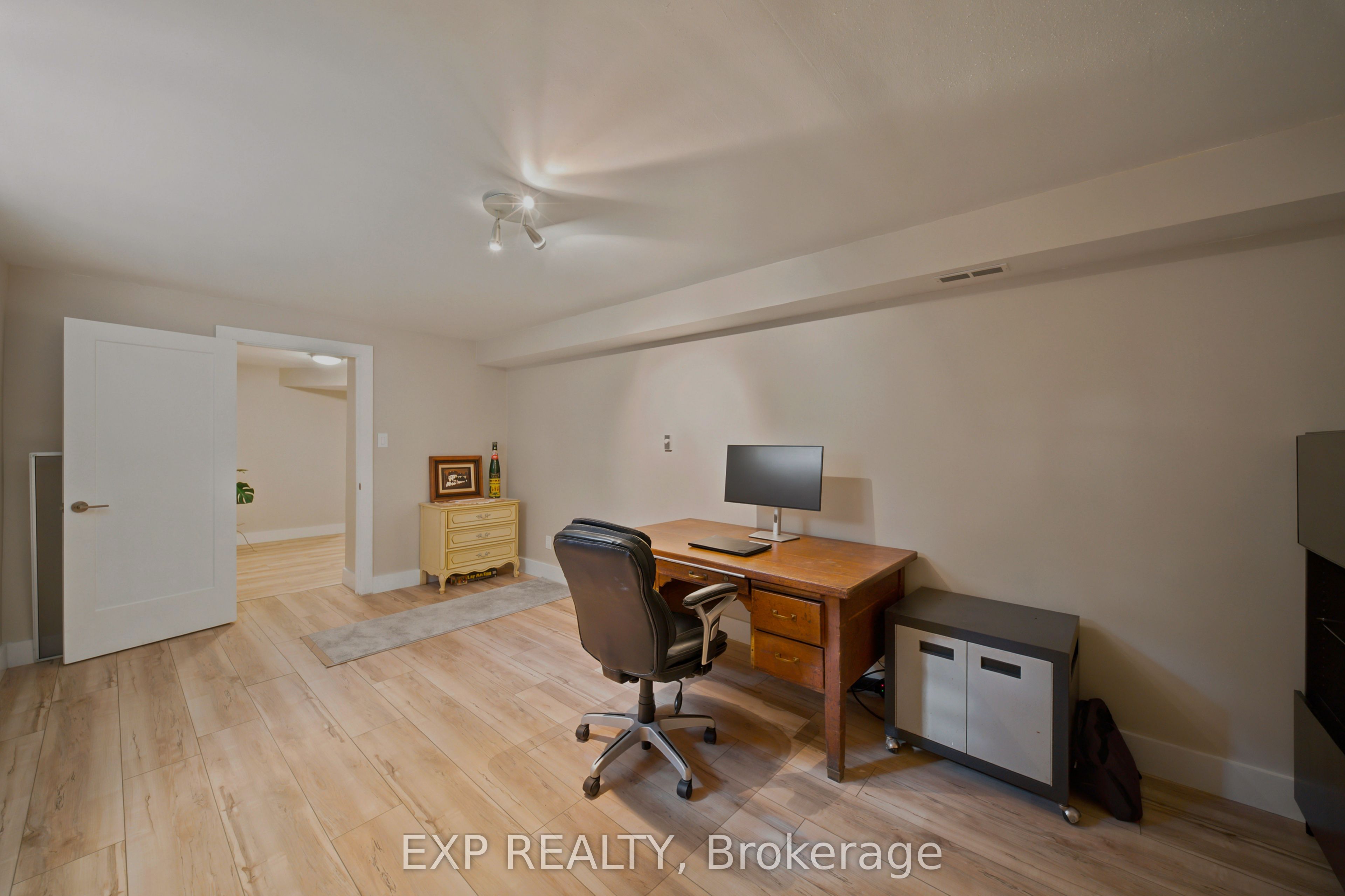 46 Avonlea Road Property Photo 37