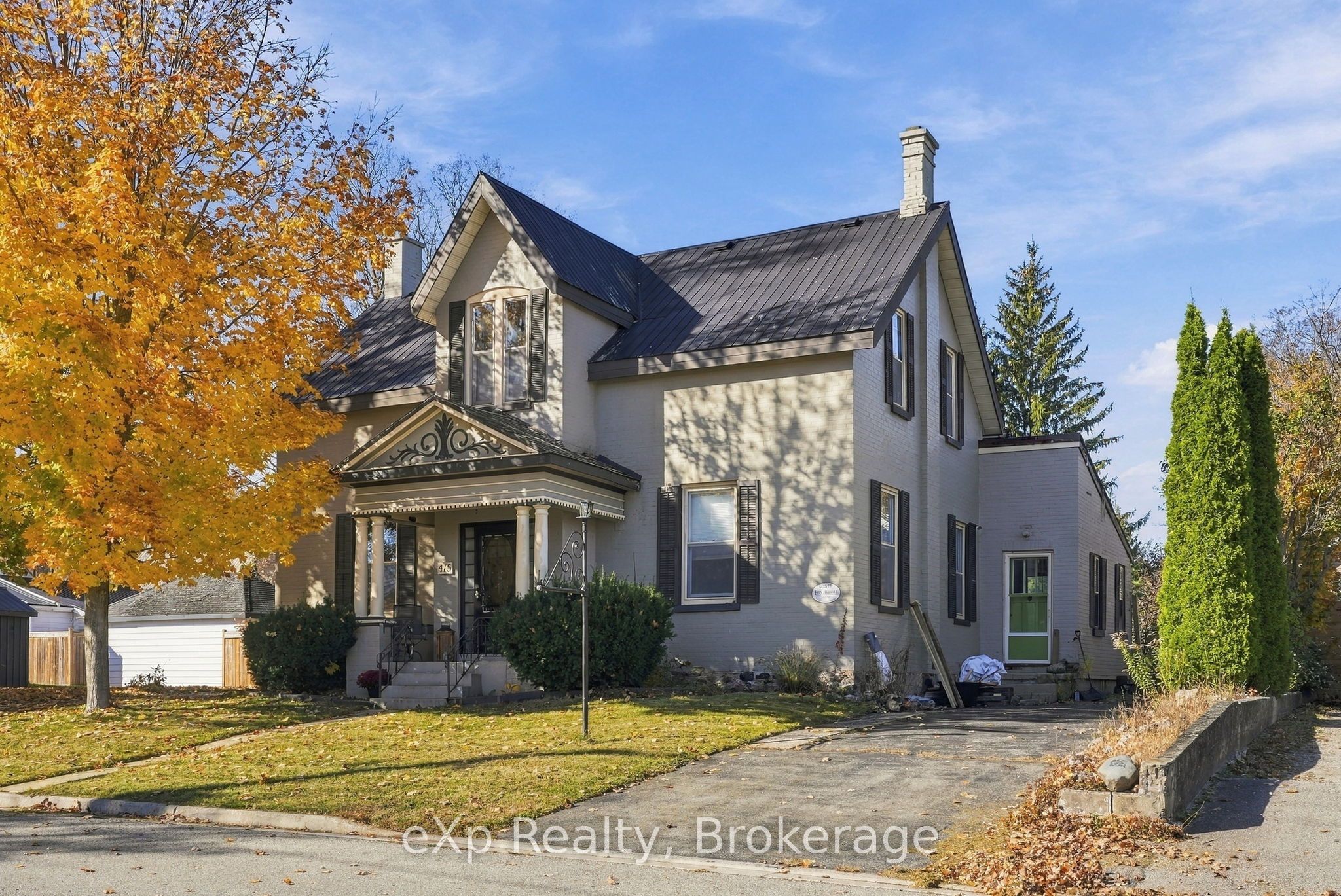 415 Gibson Street Property Photo 1