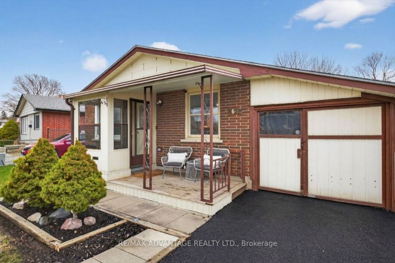 60 Wexford Avenue Property Photo 3