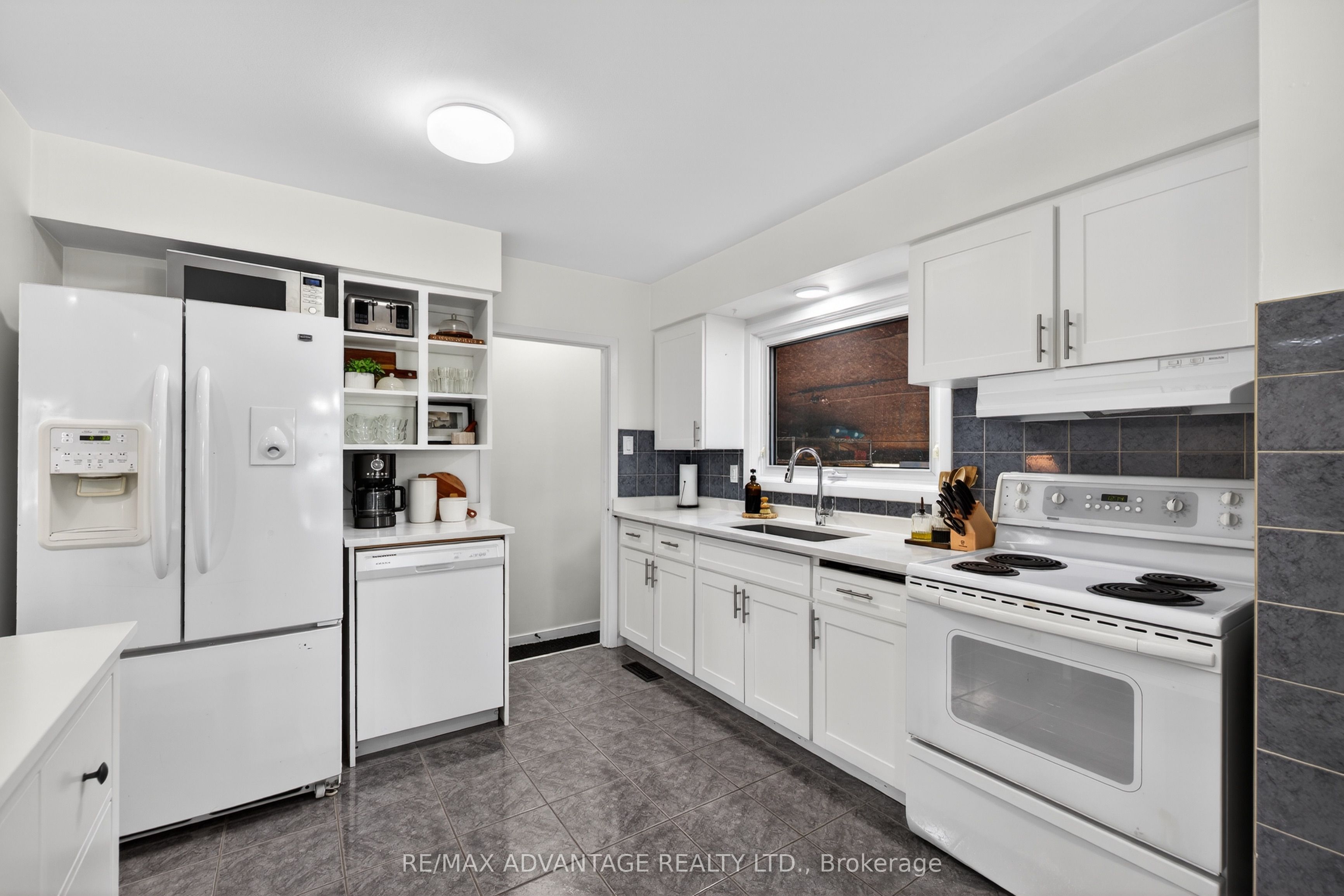 60 Wexford Avenue Property Photo 12
