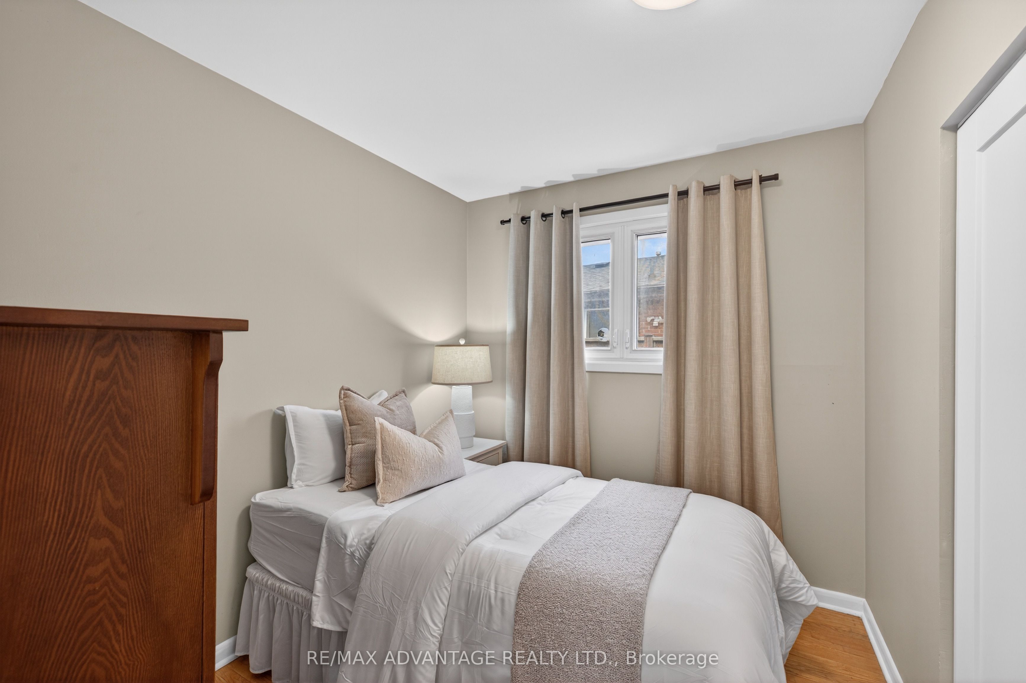 60 Wexford Avenue Property Photo 20