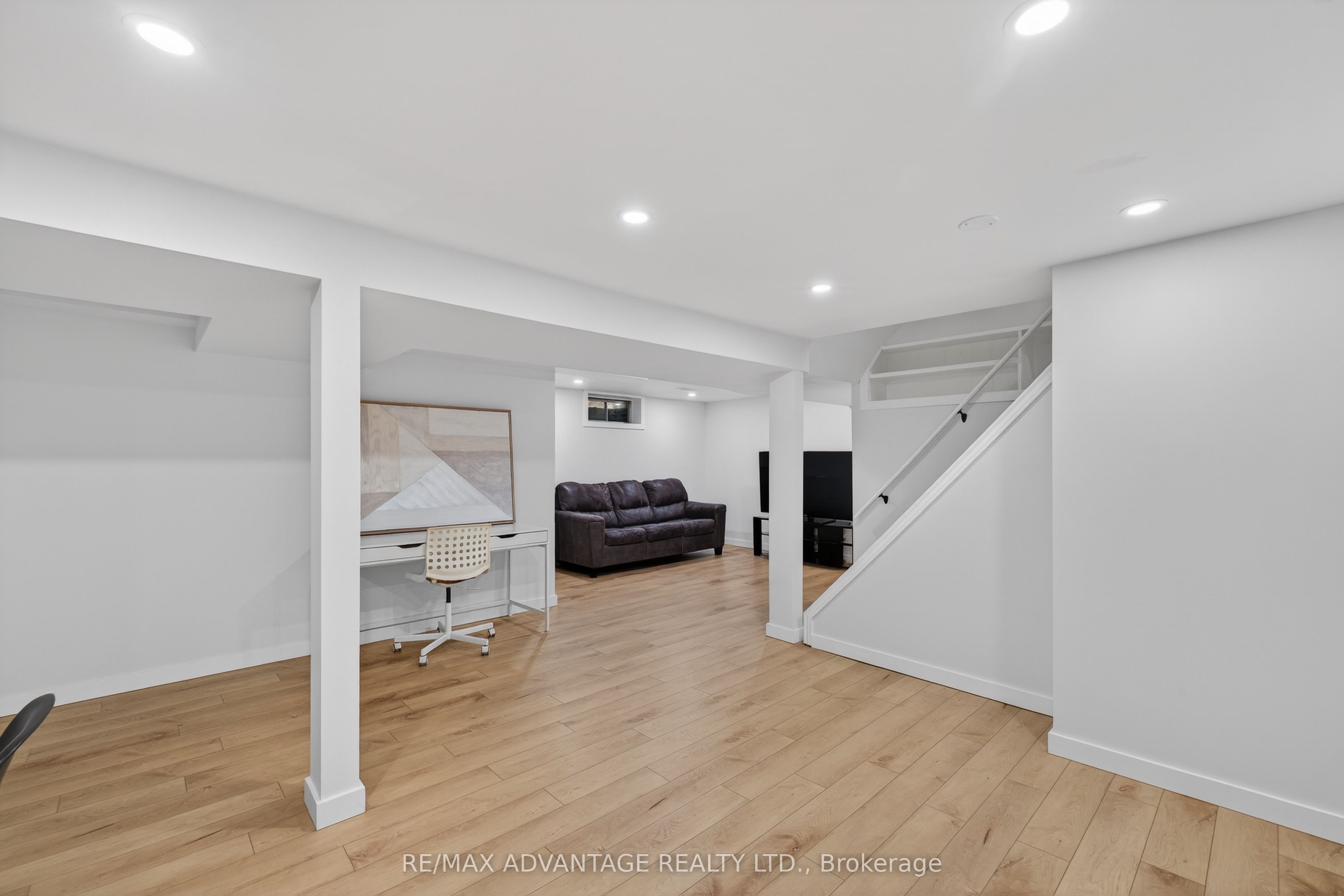 60 Wexford Avenue Property Photo 27