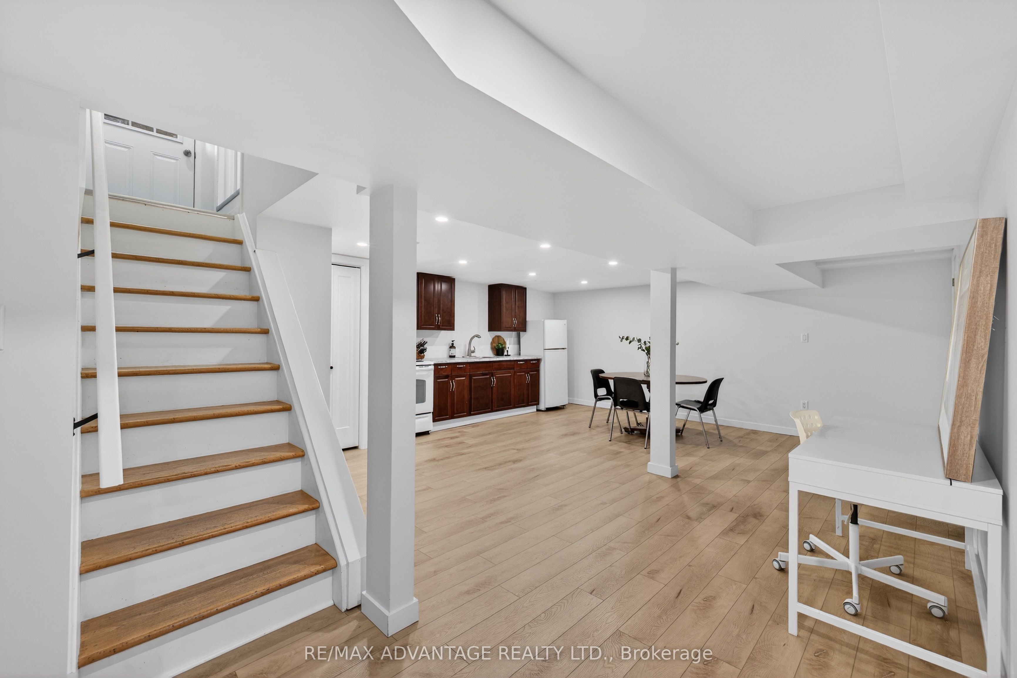 60 Wexford Avenue Property Photo 30
