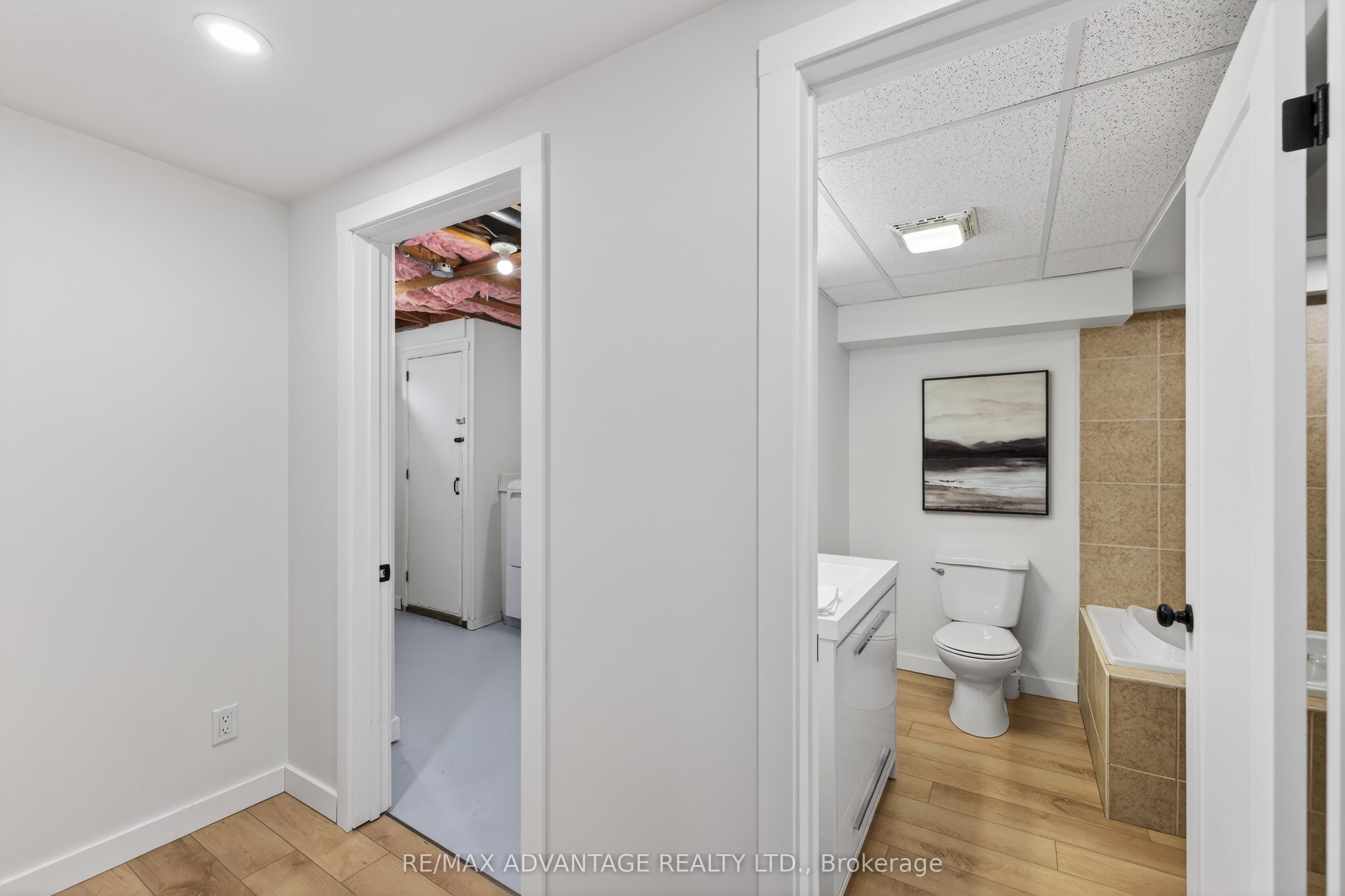 60 Wexford Avenue Property Photo 31