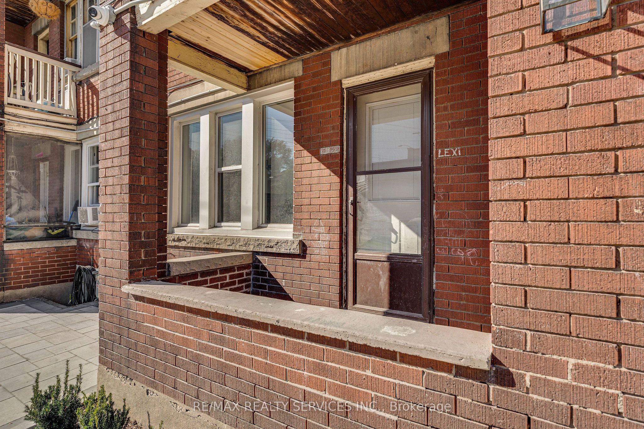 5 Fairholt Road N 7 Property Photo 17