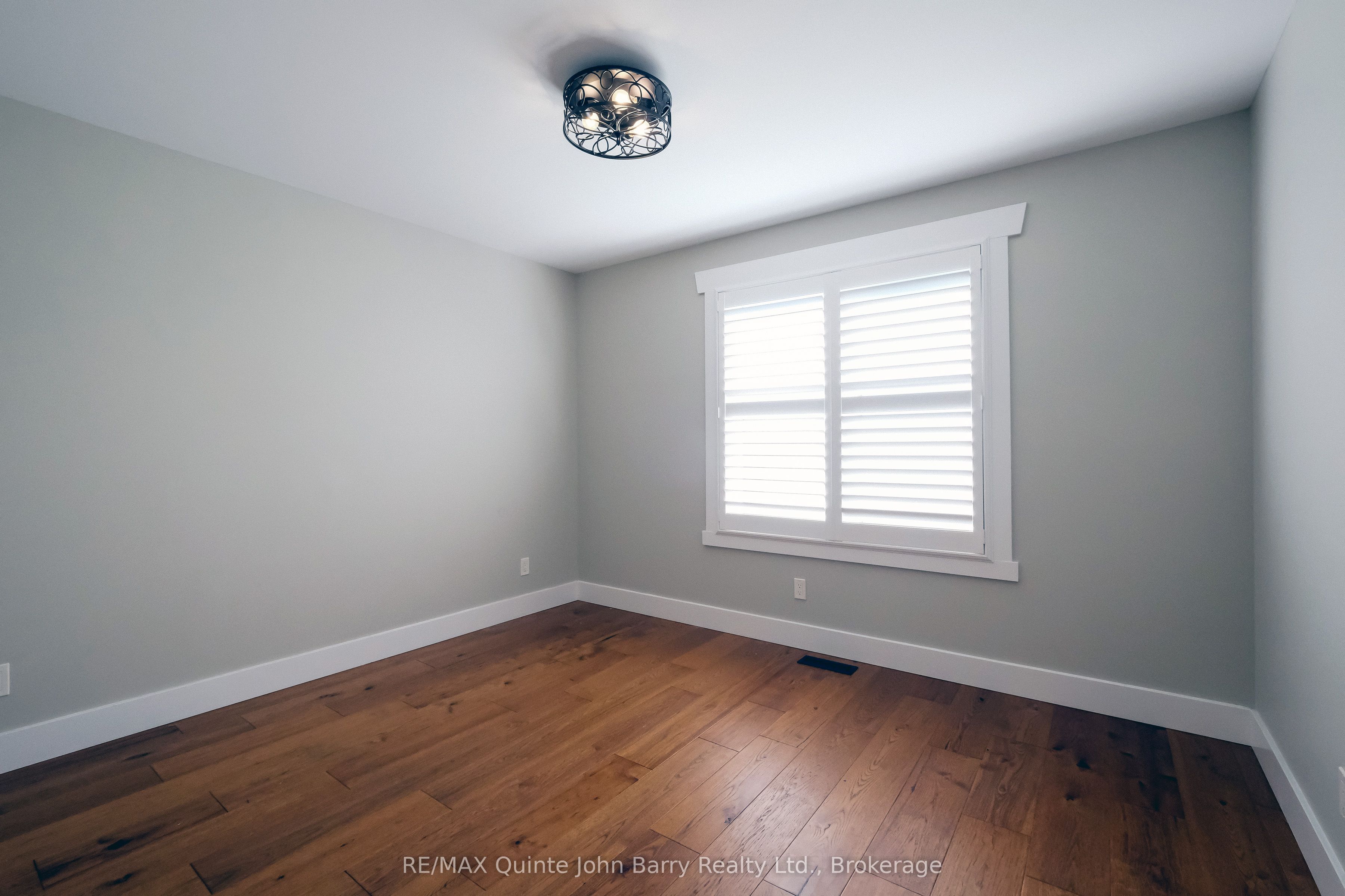 625 Huff Road Property Photo 17