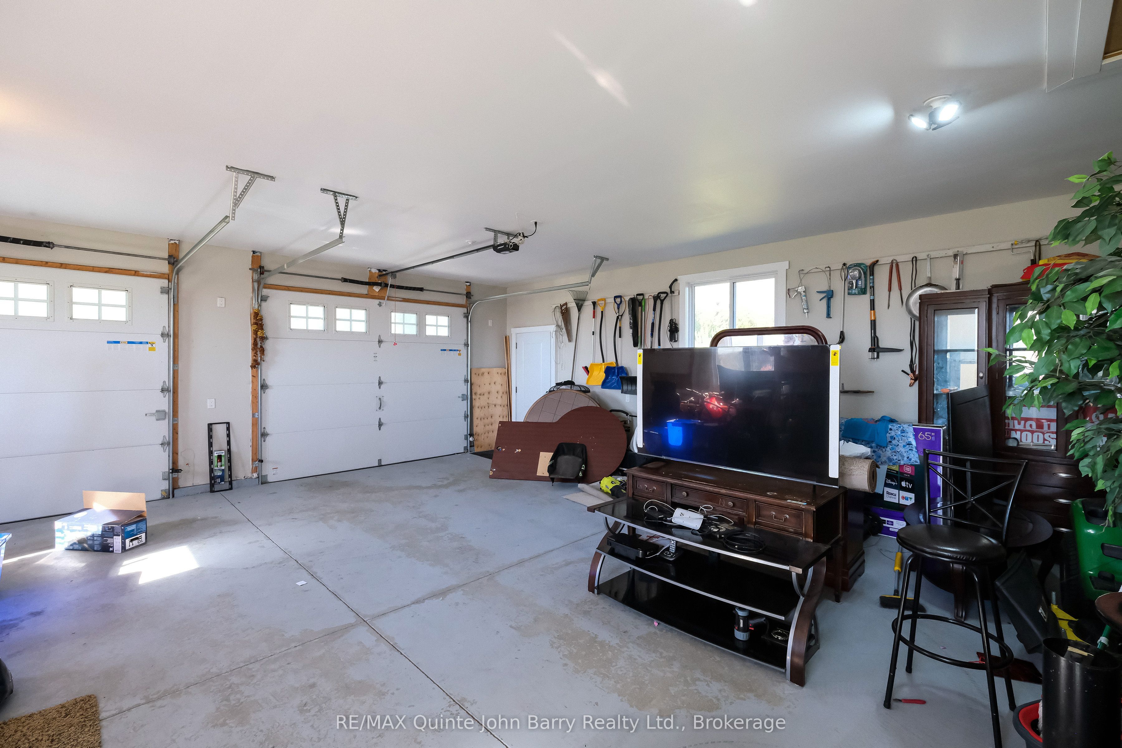625 Huff Road Property Photo 36