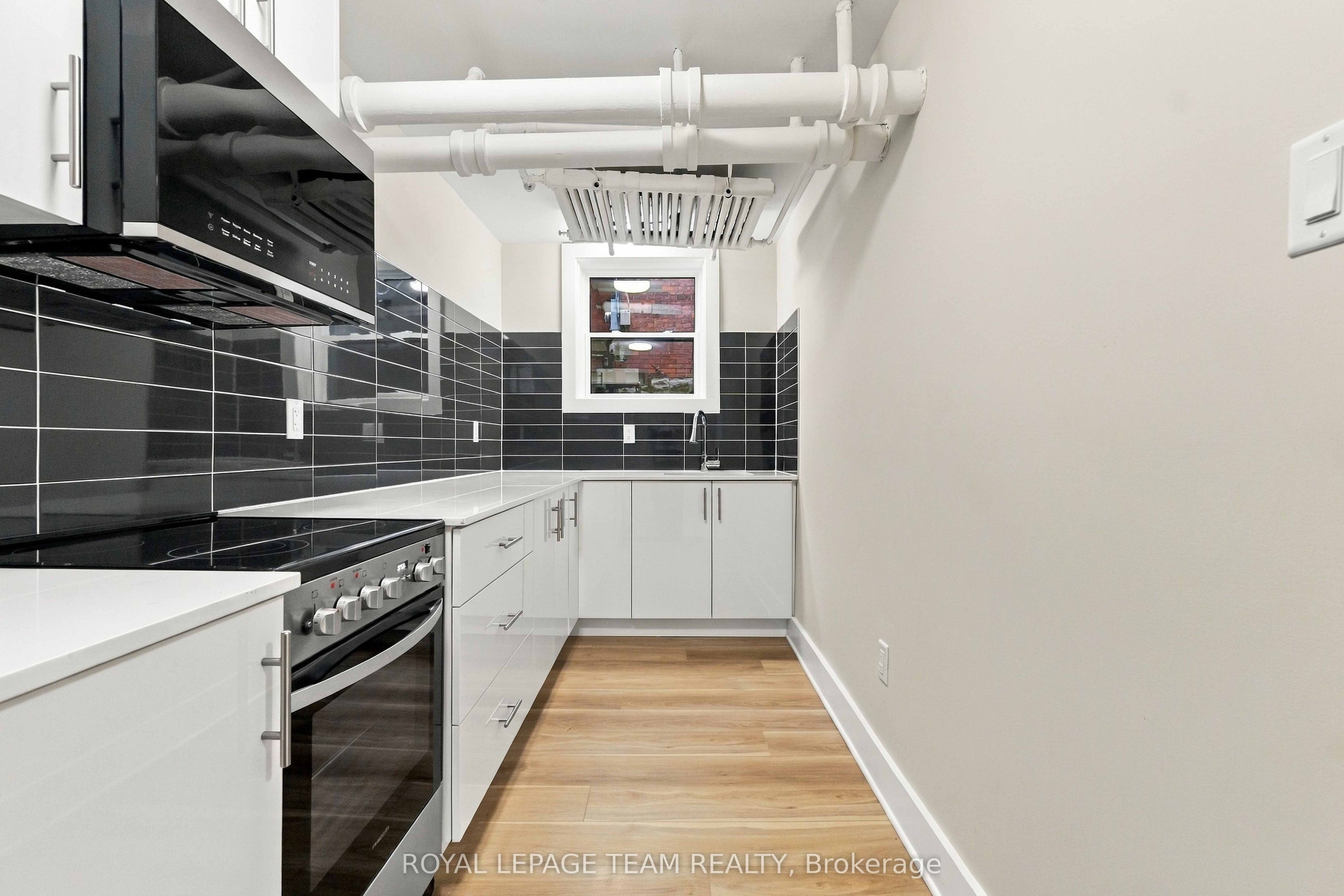 325 Cooper Street 14 Property Photo 7
