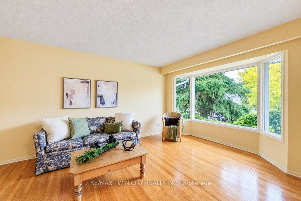 165 Mcgarry Drive Property Photo 6