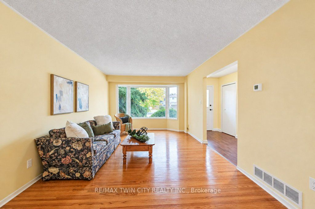 165 Mcgarry Drive Property Photo 8