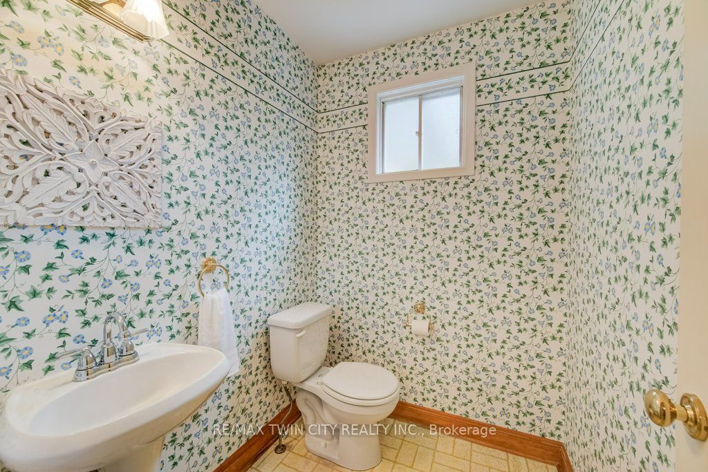 165 Mcgarry Drive Property Photo 16