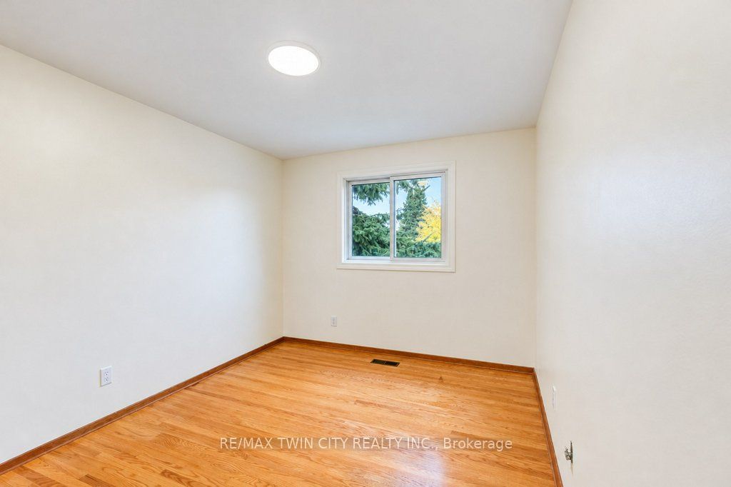 165 Mcgarry Drive Property Photo 31